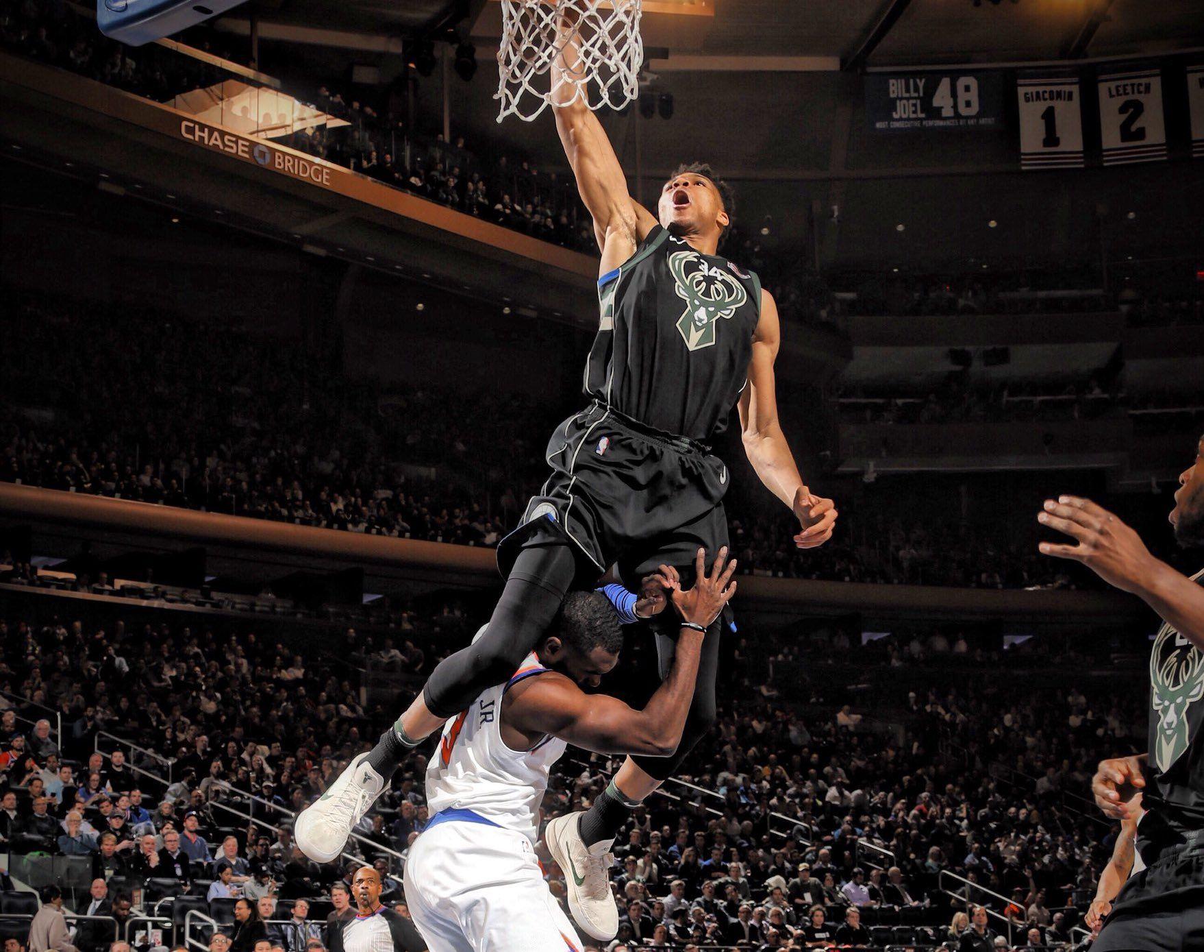 1758x1389 What's the best sports highlight you've ever seen?