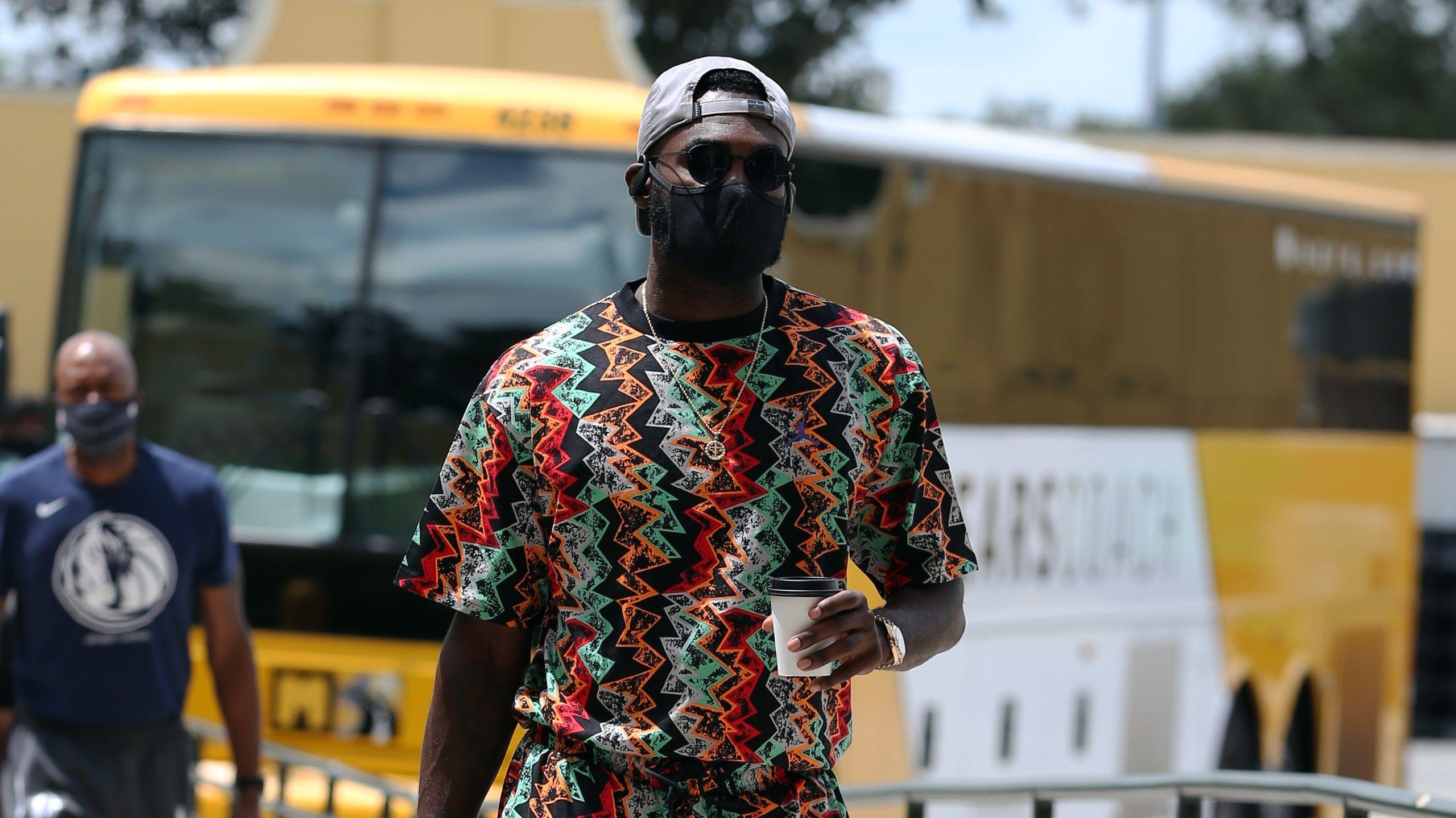 2560x1440 Tim Hardaway Jr. Knows He Nailed His MJ Outfit