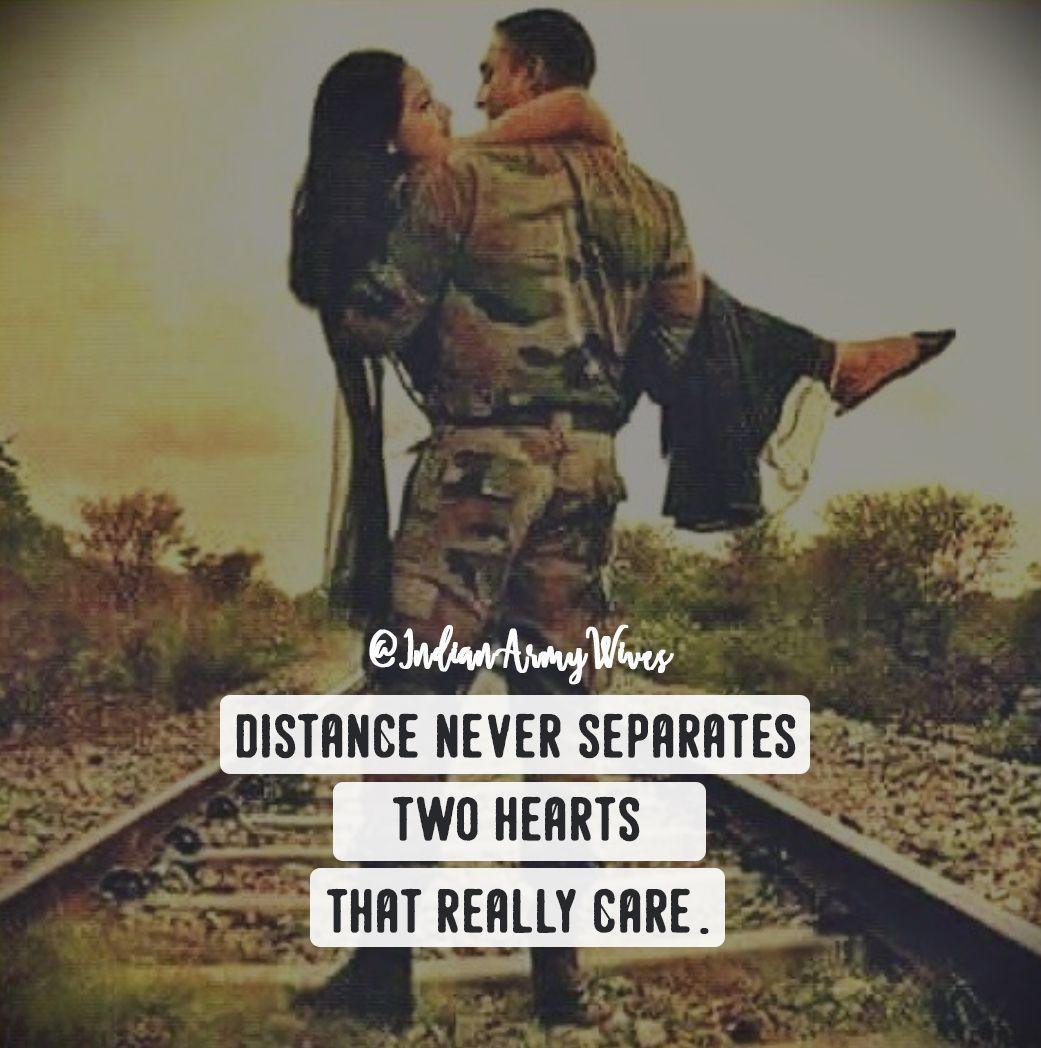 1041x1048 Army Girlfriend Wallpaper