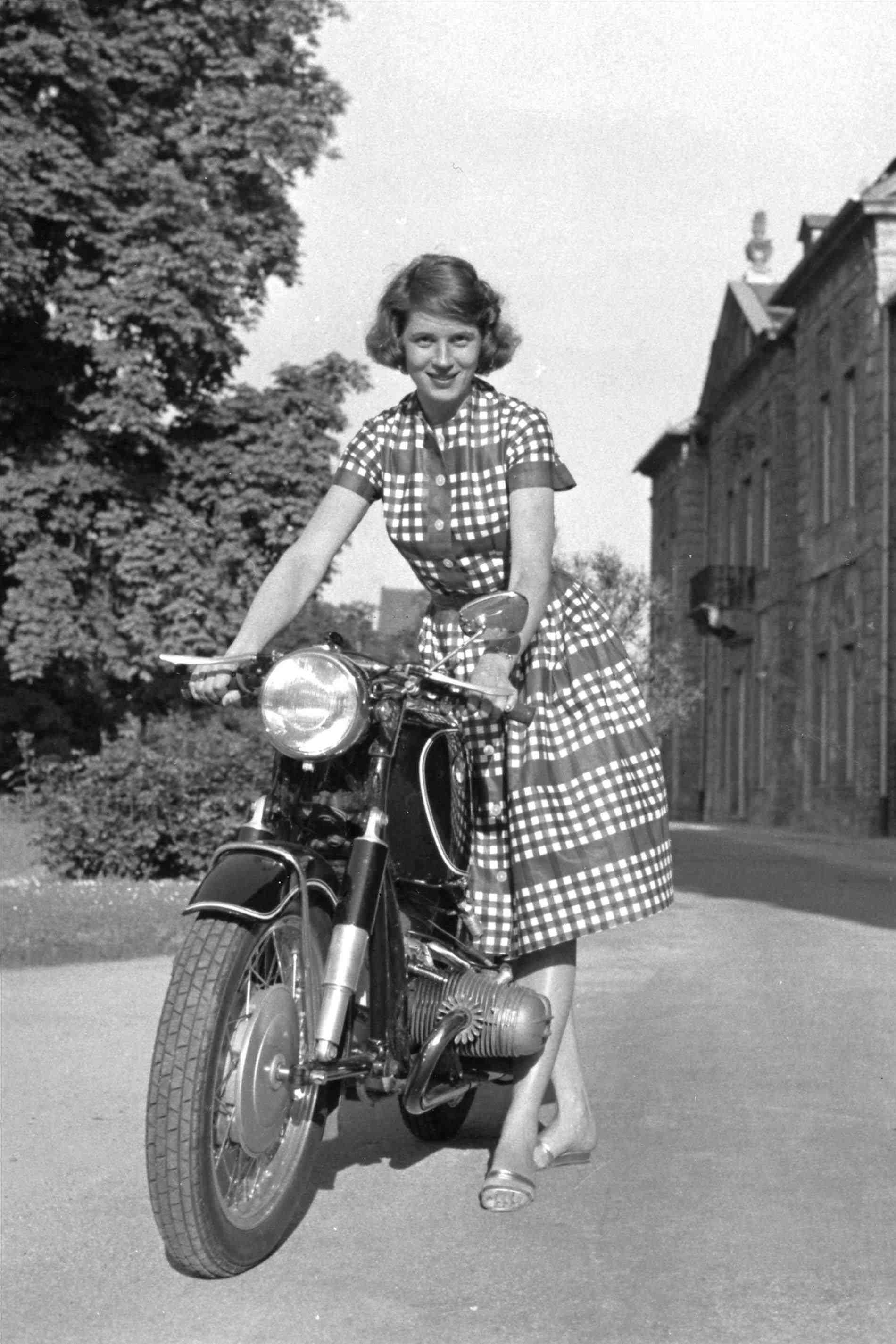 1900x2850 moto x old school women on an post old bmw motorcycle girl school