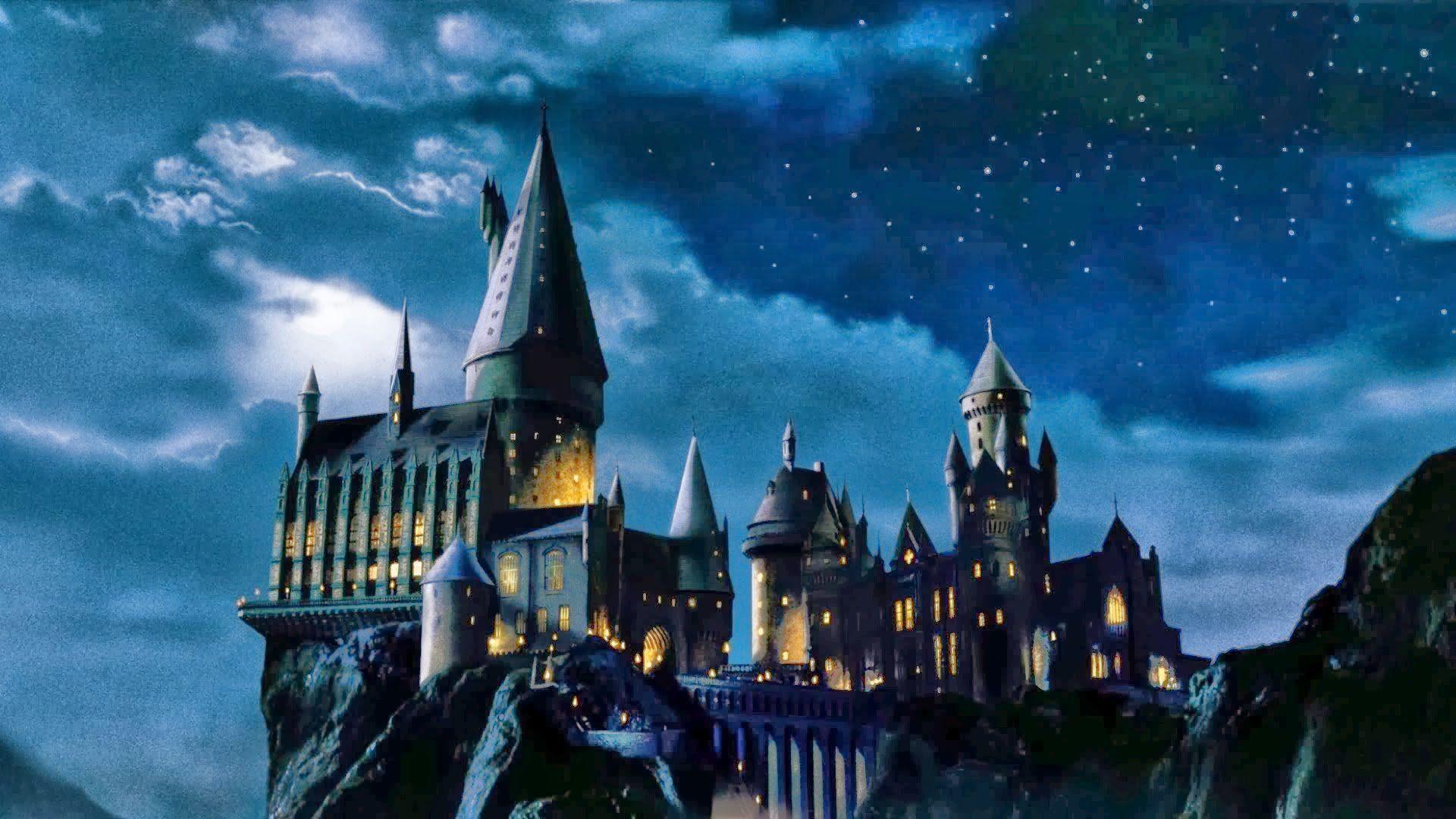 Hogwarts Wallpaper 4K, Harry Potter, Hermione Granger