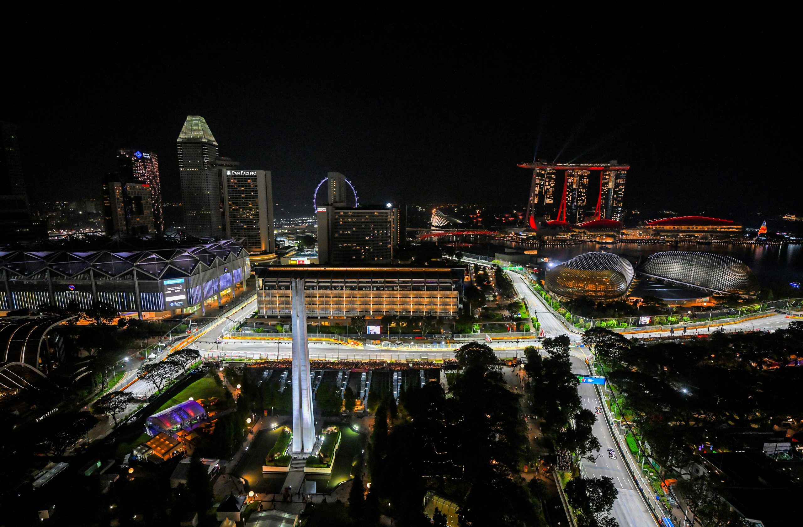 2560x1679 Wallpaper Photo 2024 Singapore F1 Grand Prix