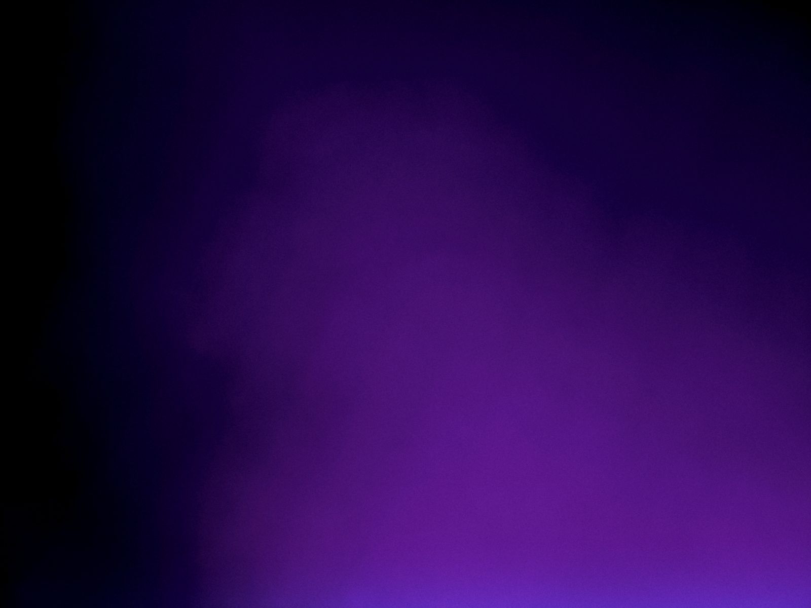 1600x1200 