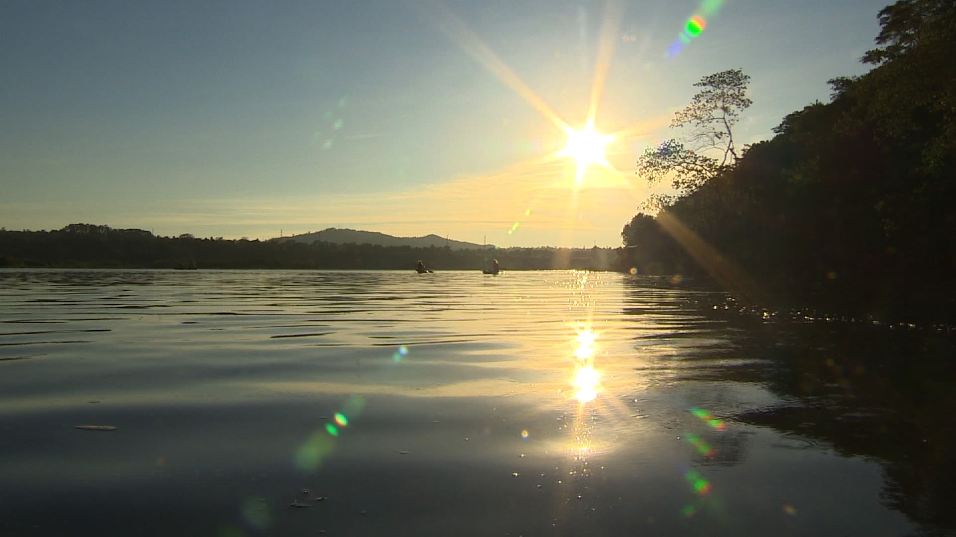 1920x1080 Life on Africa's biggest lake