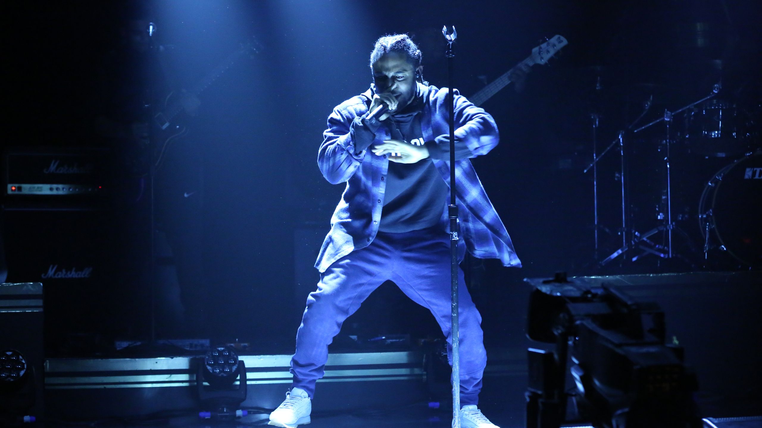 2560x1440 Watch Kendrick Lamar Perform a Brand New Song on Jimmy Fallon