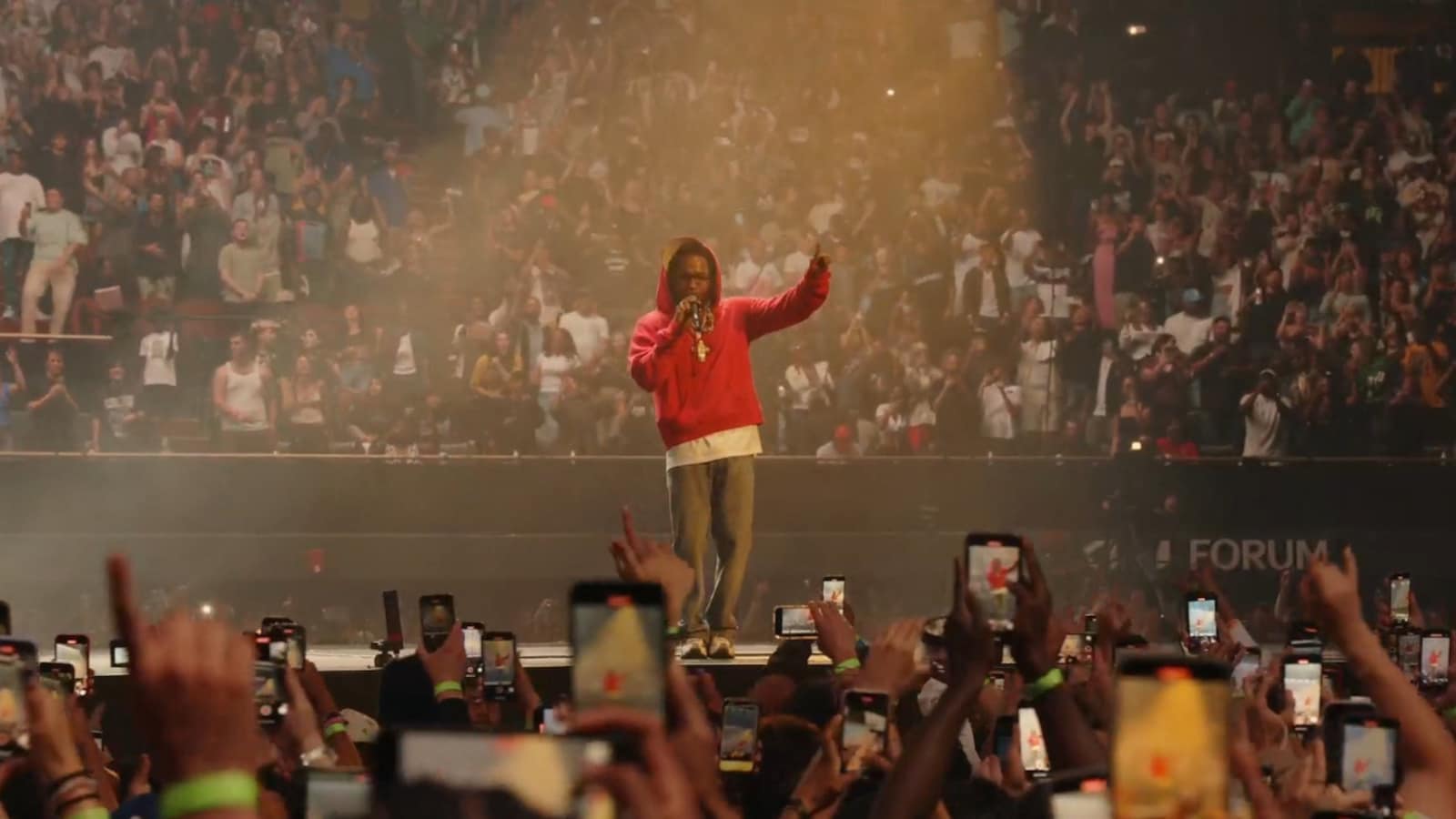 1600x900 Kendrick Lamar dishes out a new verse from 'Euphoria' at 'Pop Out' concert in Los Angeles