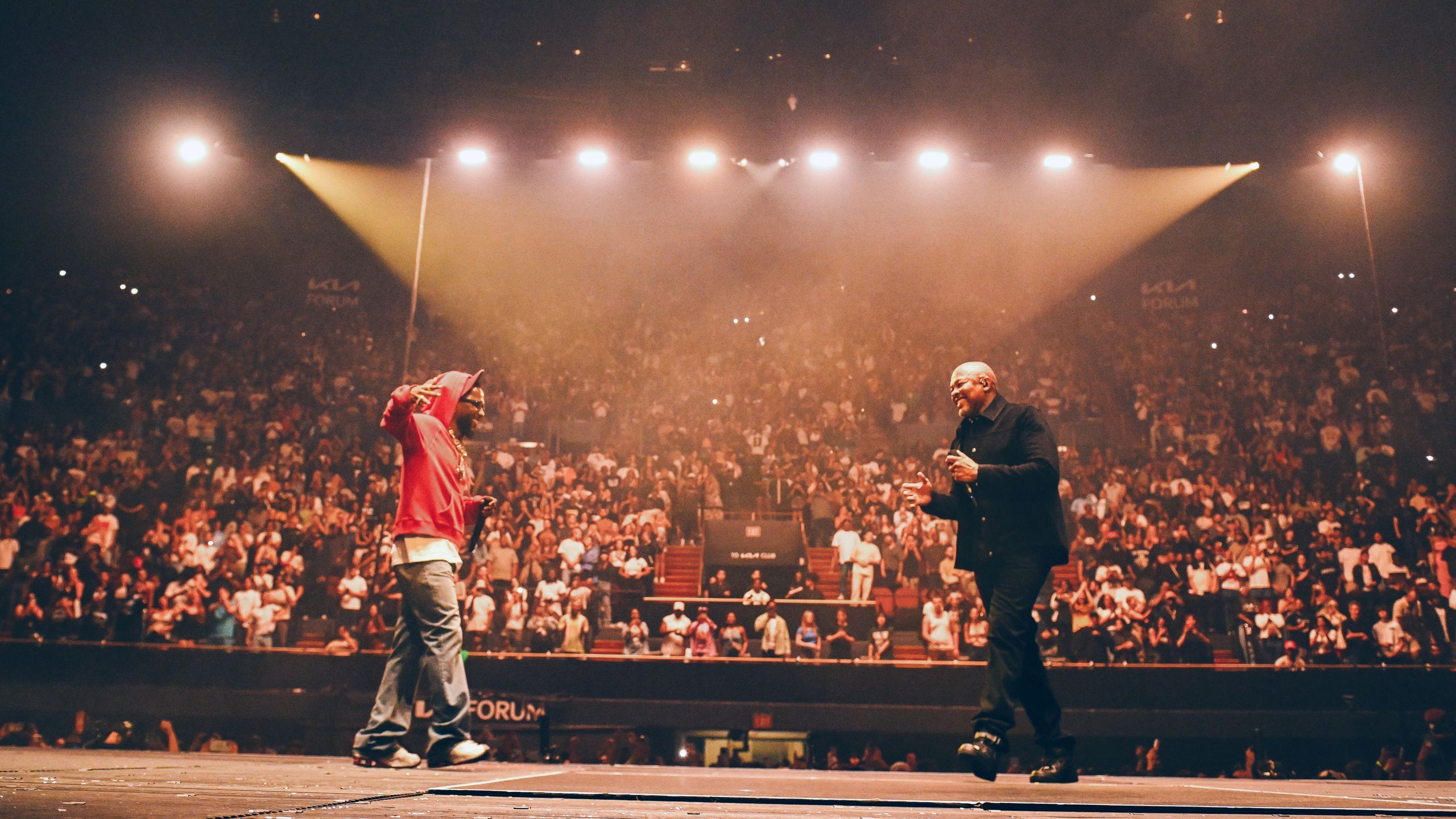 2560x1440 Kendrick Lamar's Triumphant Pop Out Got Complicated With That Dr. Dre Appearance