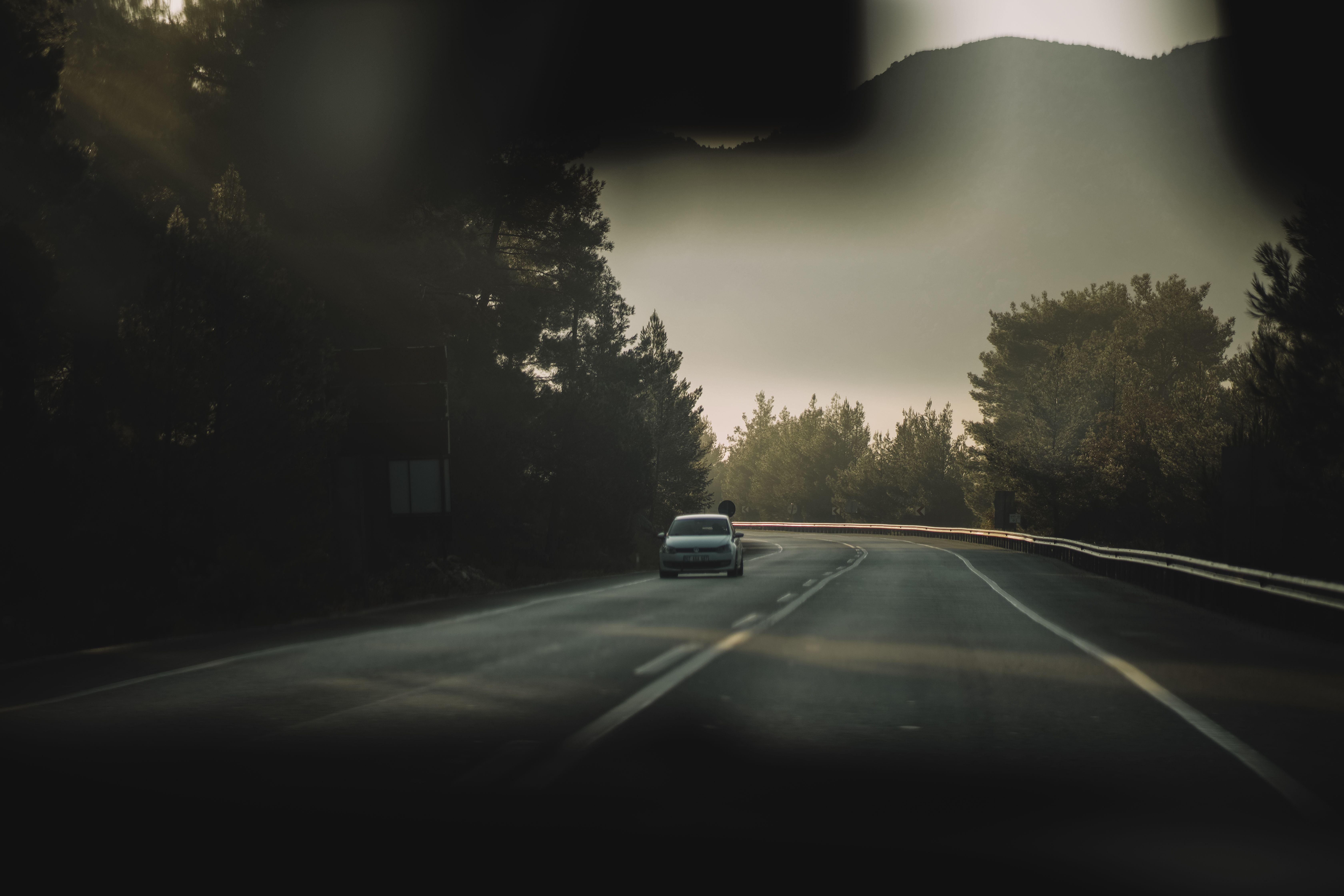 6720x4480 way · Free