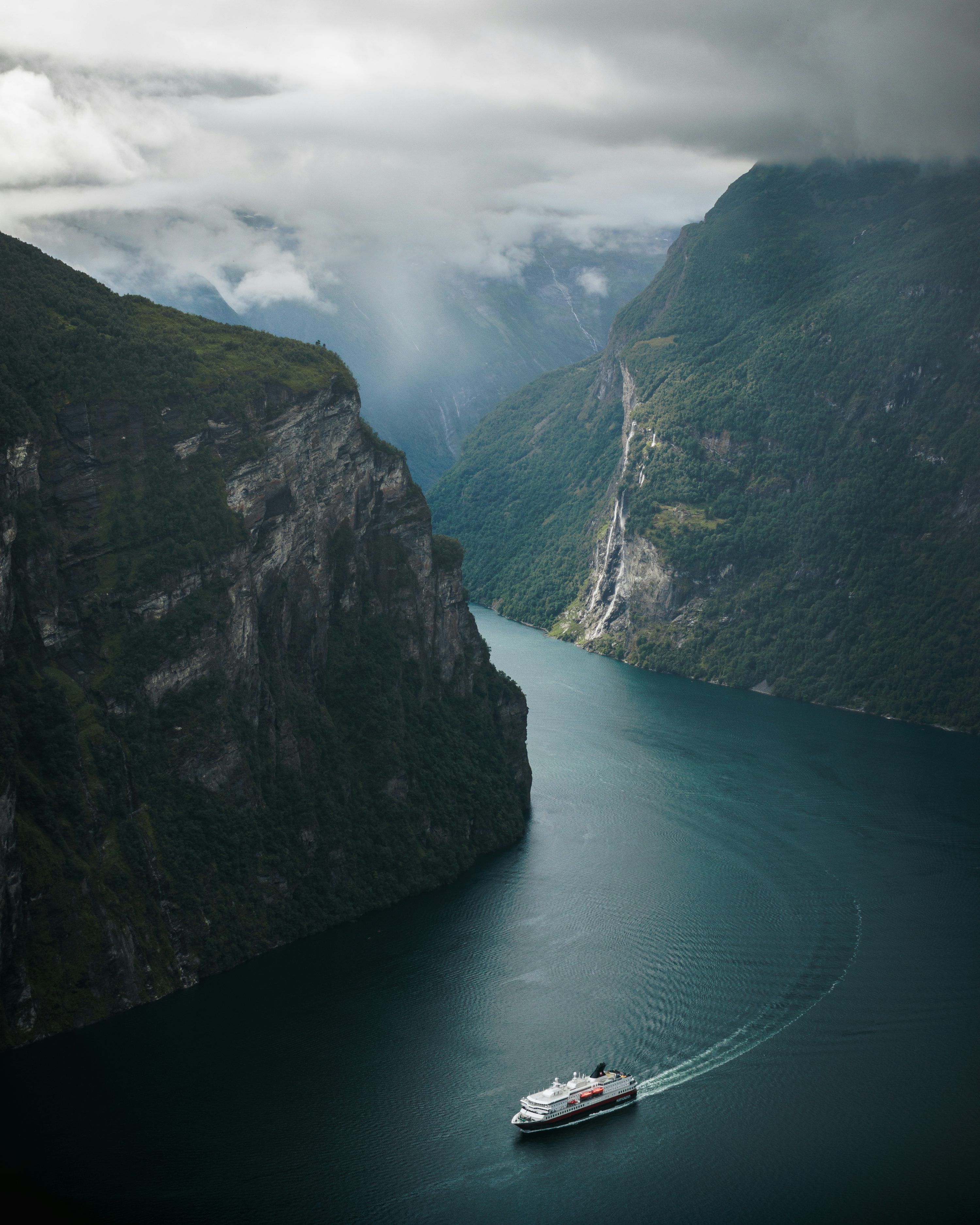 3000x3750 Geirangerfjord Picture. Download Free Image