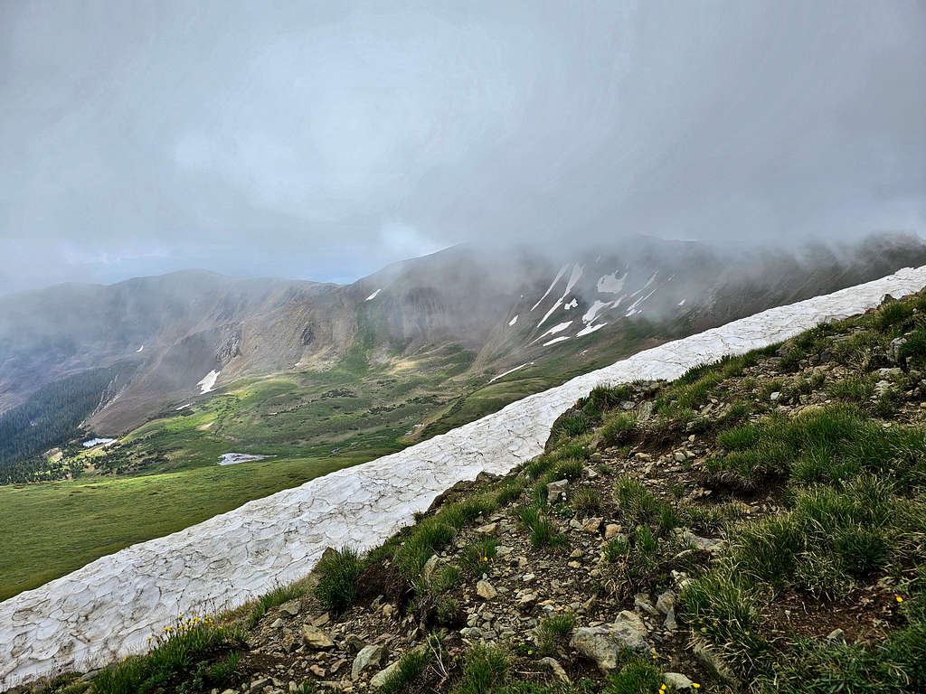 1024x768 Old Mike Peak : Photo, Diagrams & Topos