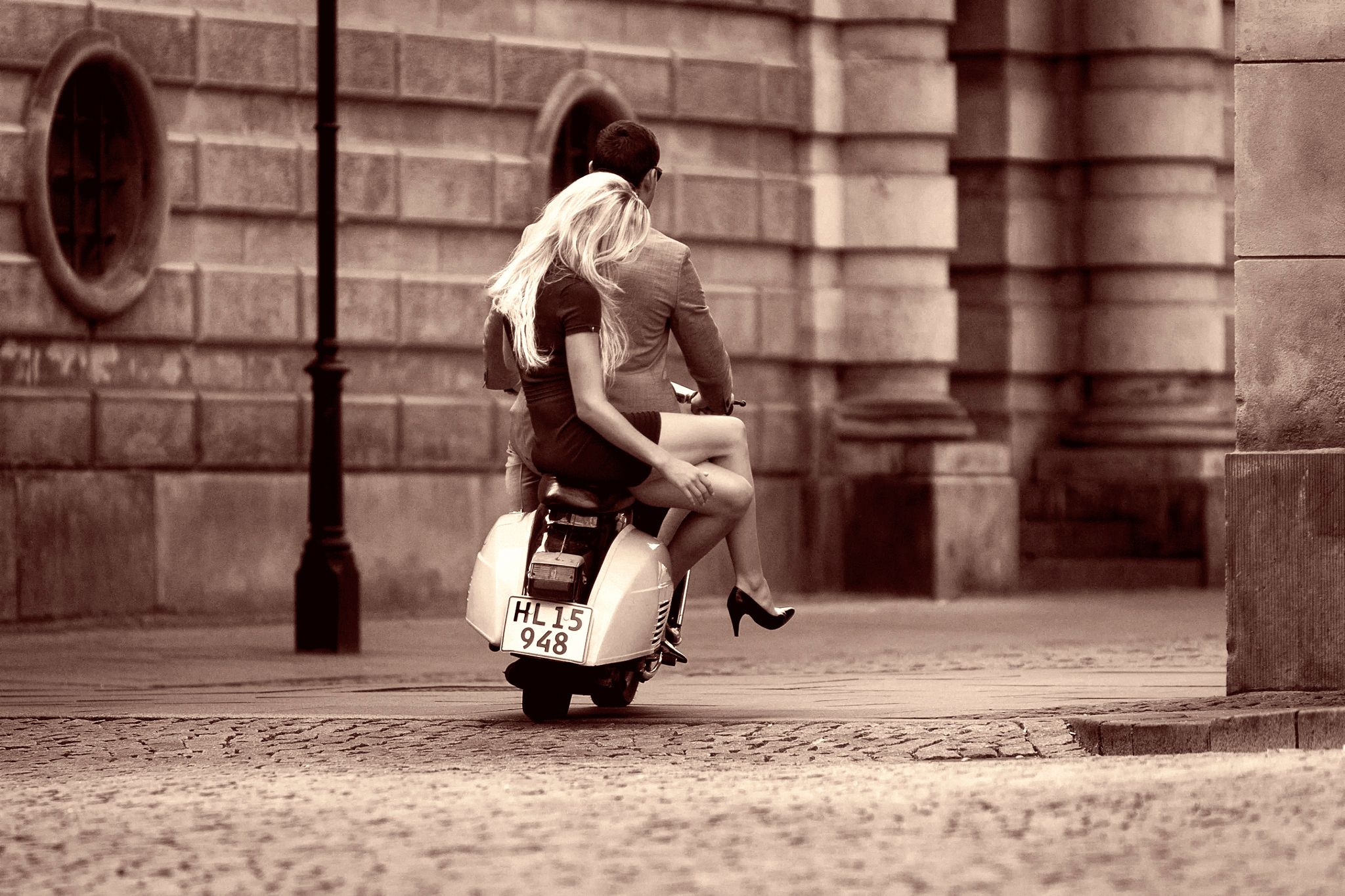 2048x1365 Wallpaper vintage, man, dress, retro, girl, Vespa, Denmark, Copenhagen for mobile and desktop, section стиль, resolution 2048x1365