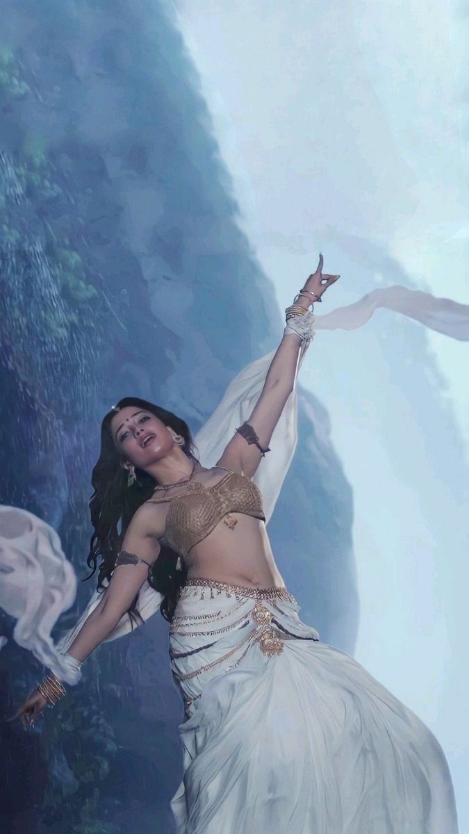 675x1200 Ancient greek goddess outfits. Apsara outfit indian, Bahubali wallpaper, Bahubali aesthetic
