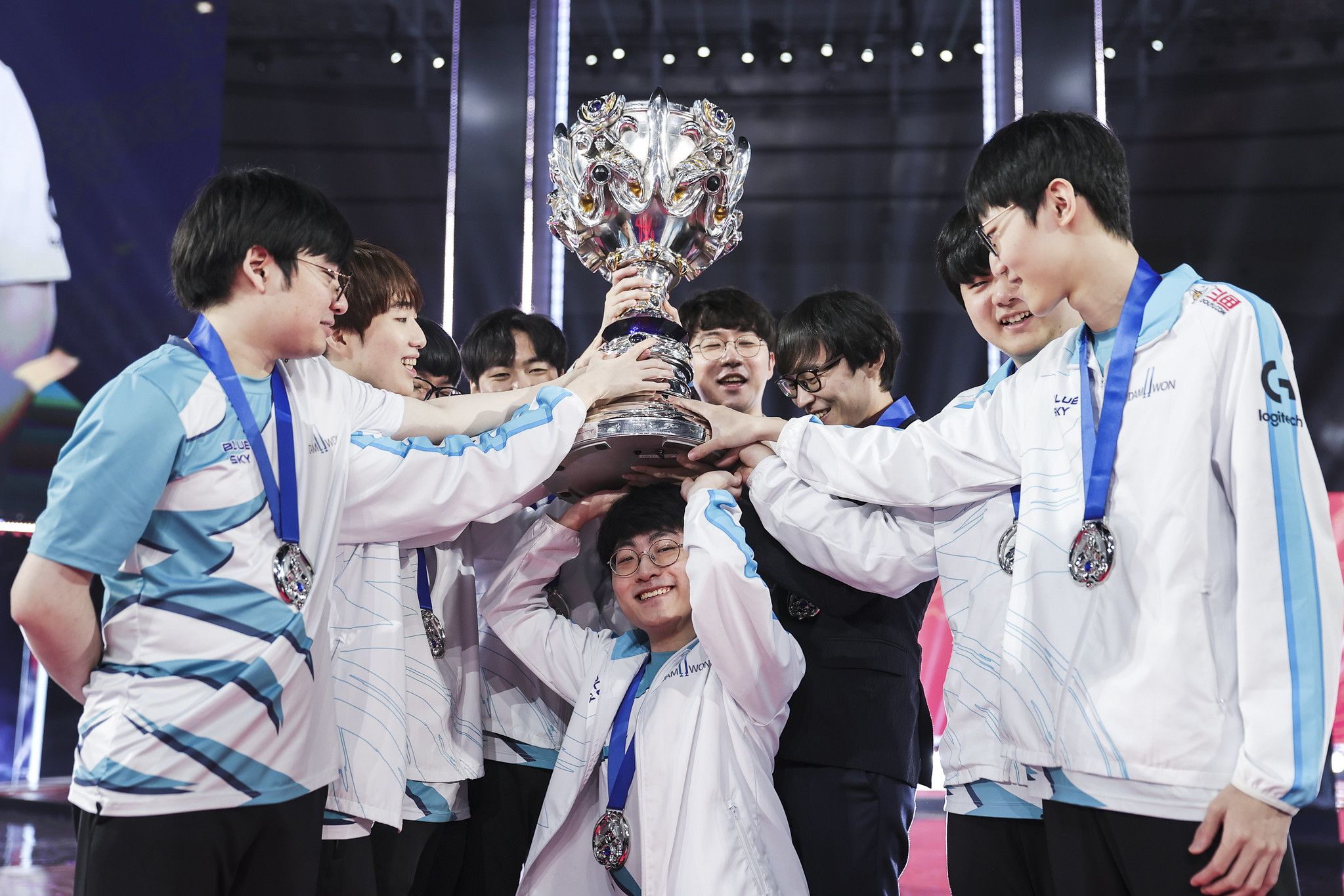 2047x1365 Here's our first look at DAMWON Gaming's Worlds 2020 skins