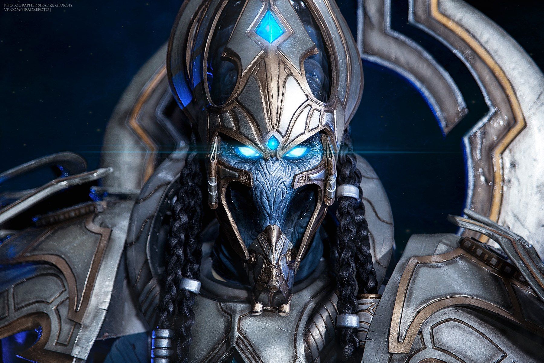 1800x1200 Starcraft II: Artanis Cosplay by Yuggy • AIPT