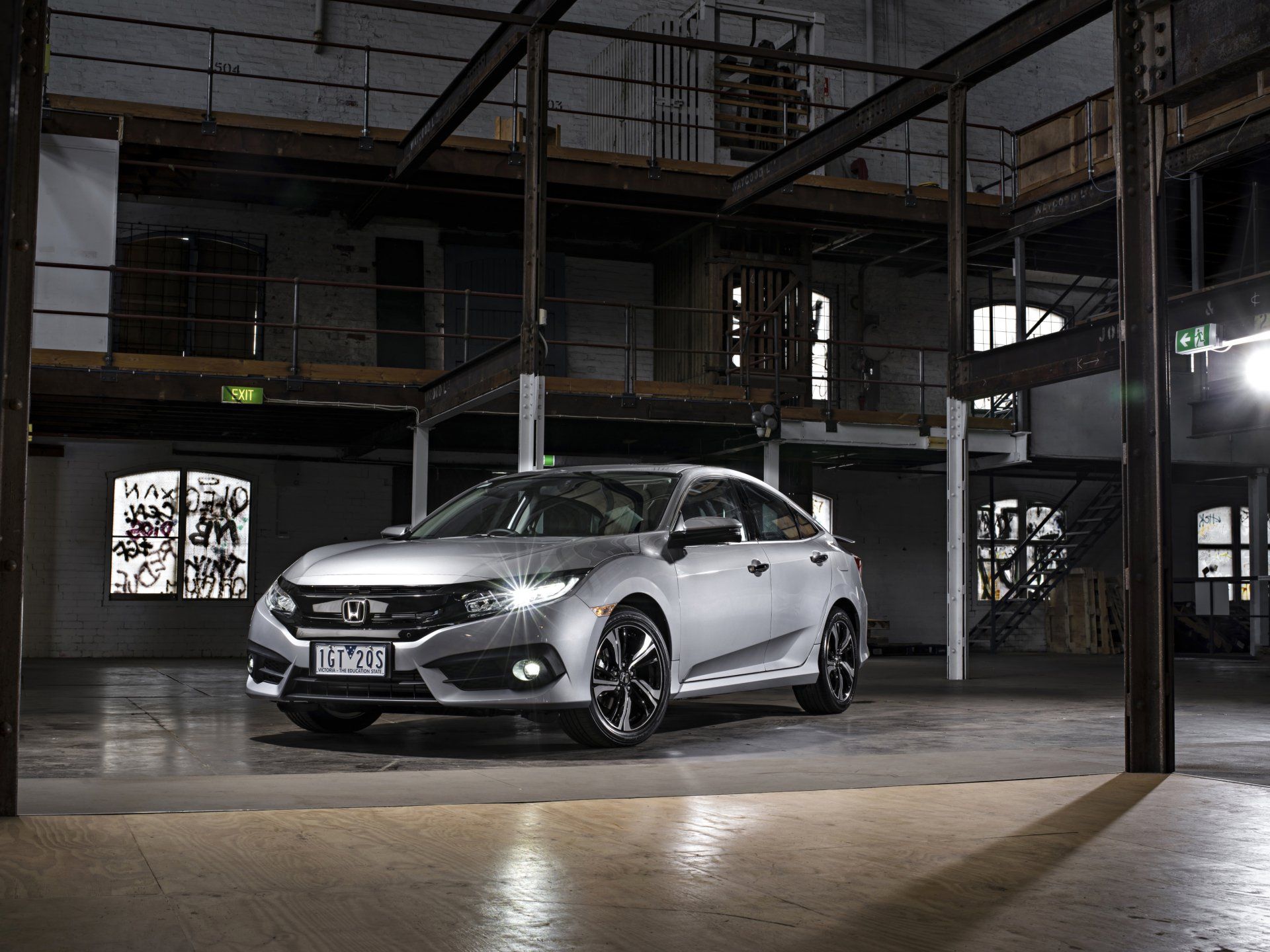 1920x1440 2K Quad HD: Silver Honda Civic