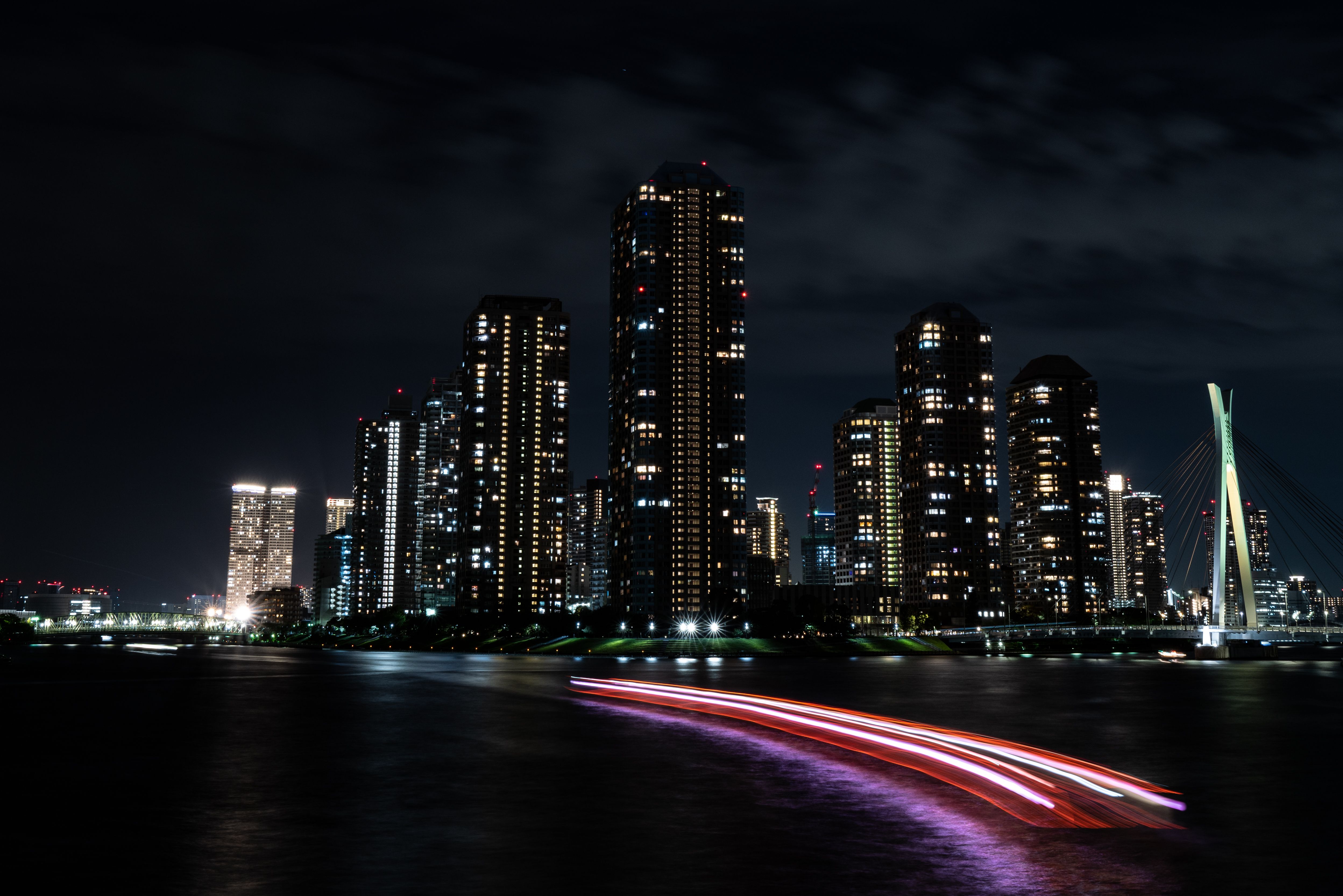 4993x3332 Desktop wallpaper: Architecture, Building, Lights, Dark, Coast, Night City 4K free download for PC. 61747