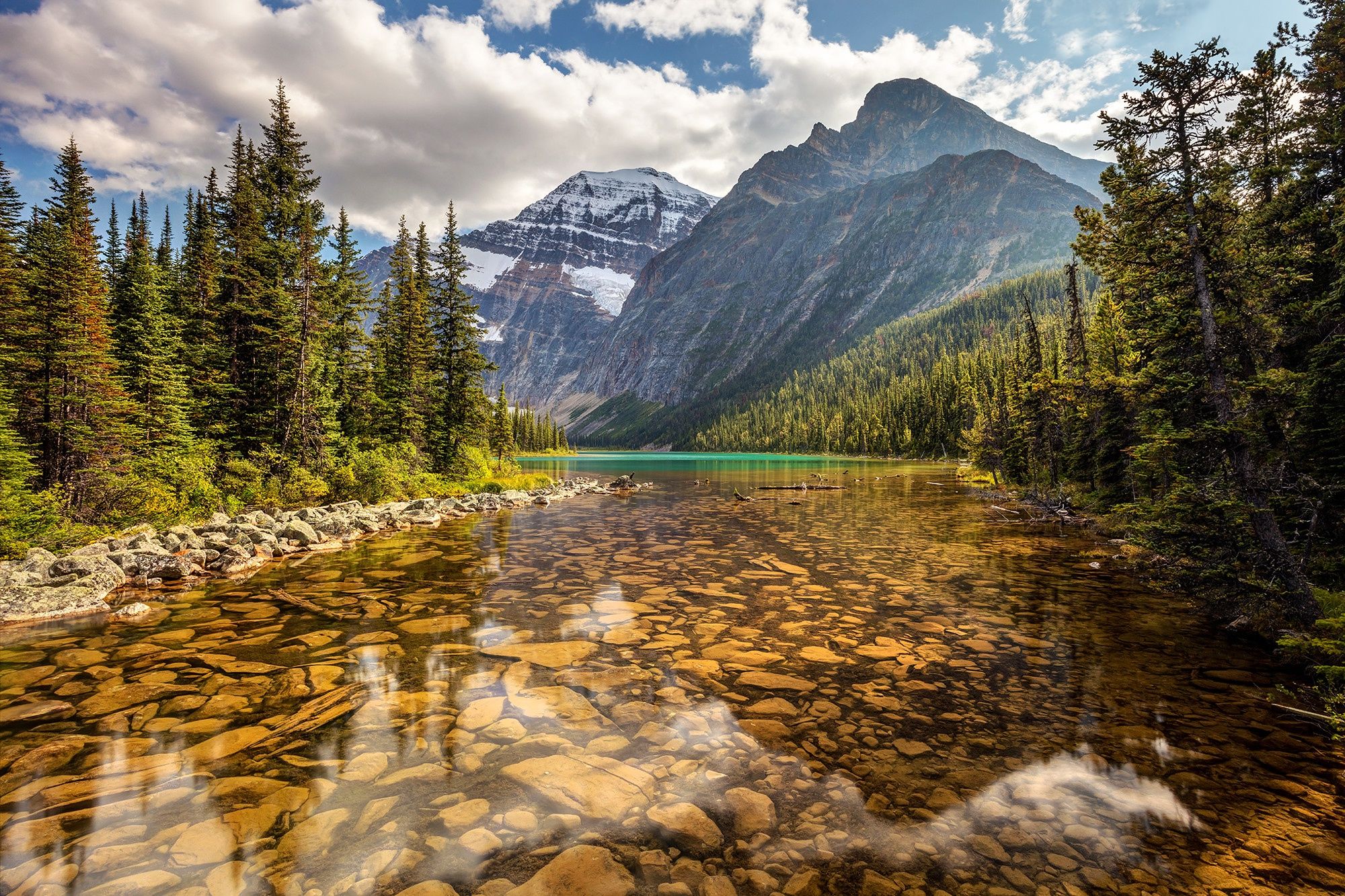 2000x1333 Wallpaper forest, trees, mountains, lake, Canada, Albert, Alberta, Canada for mobile and desktop, section пейзажи, resolution 2000x1333
