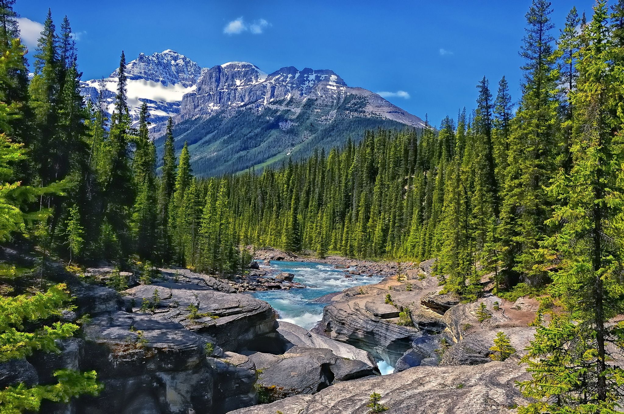2048x1360 Wallpaper forest, trees, mountains, river, rocks, Canada, Albert, Alberta for mobile and desktop, section пейзажи, resolution 2048x1360