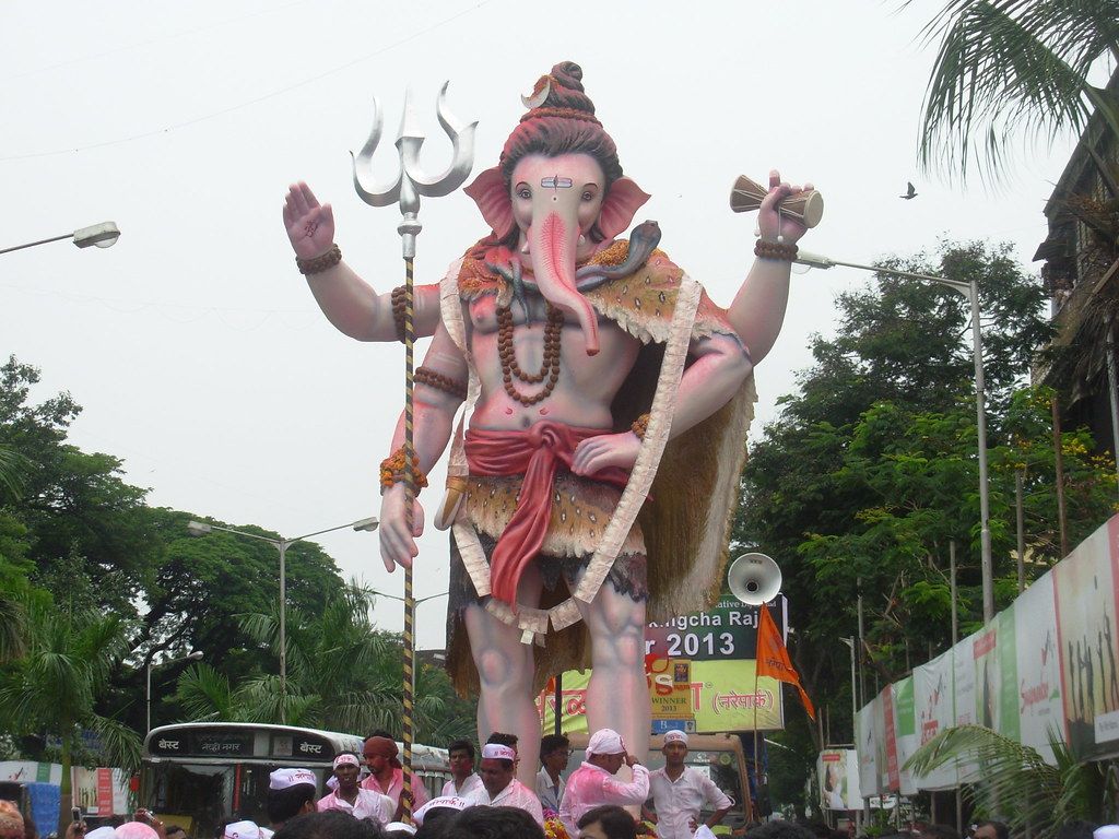 1024x768 Parel Cha Raja Ganesh 2013
