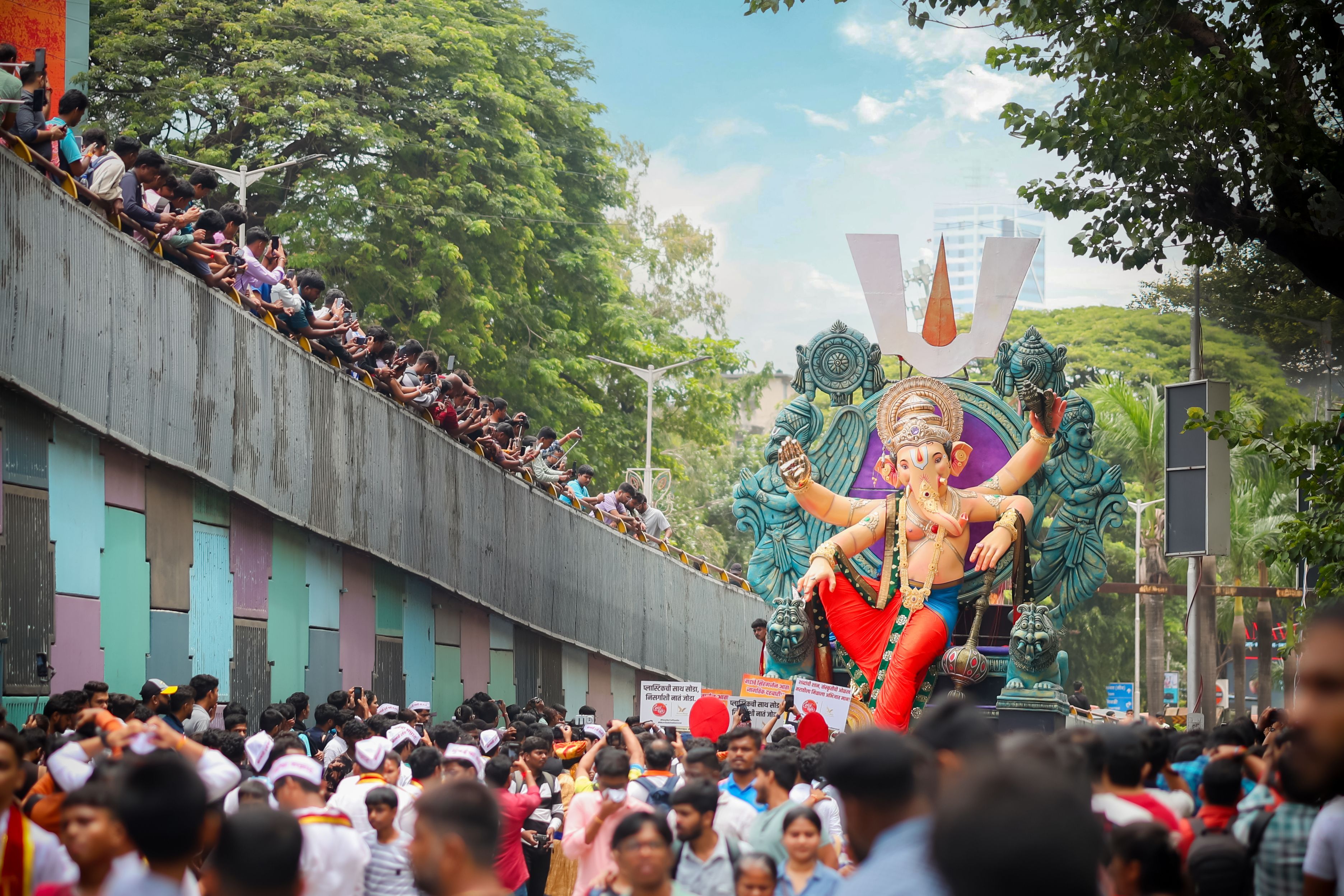 3744x2496 Parel Cha Morya 2024 · Free