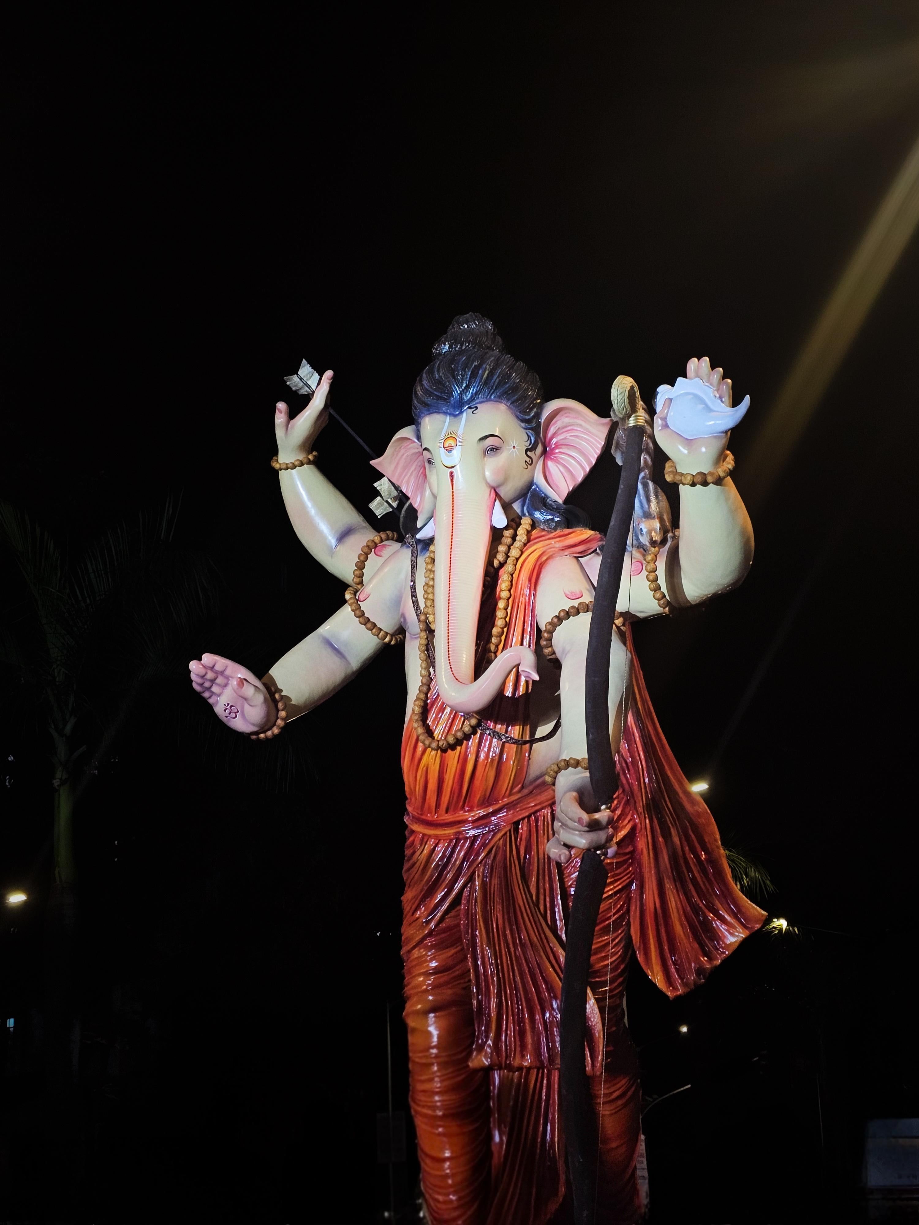 3000x4000 Parel Cha Raja 2025 Shree Ram Avatar