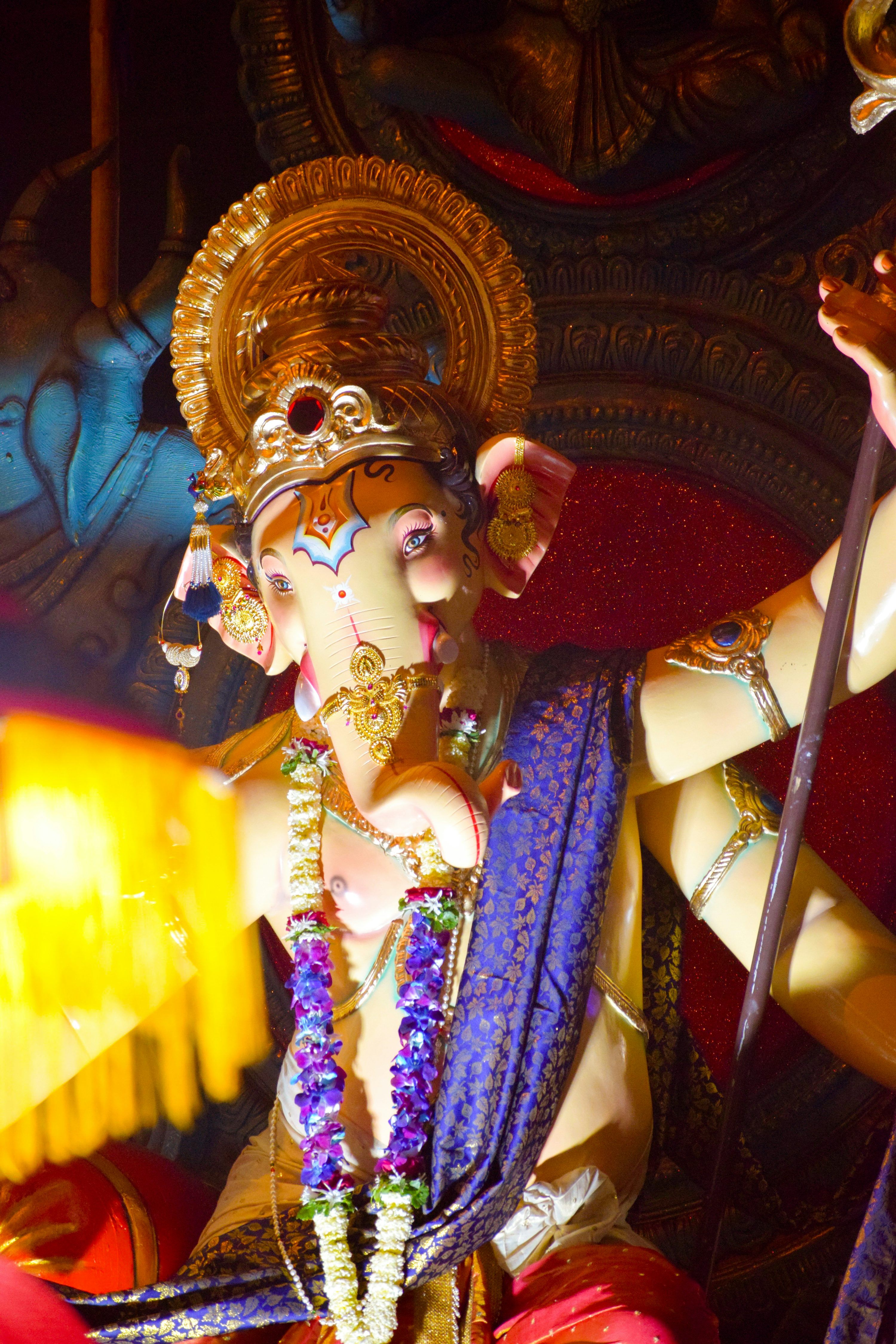 3000x4500 Ornate statue of lord ganesha with colorful decorations