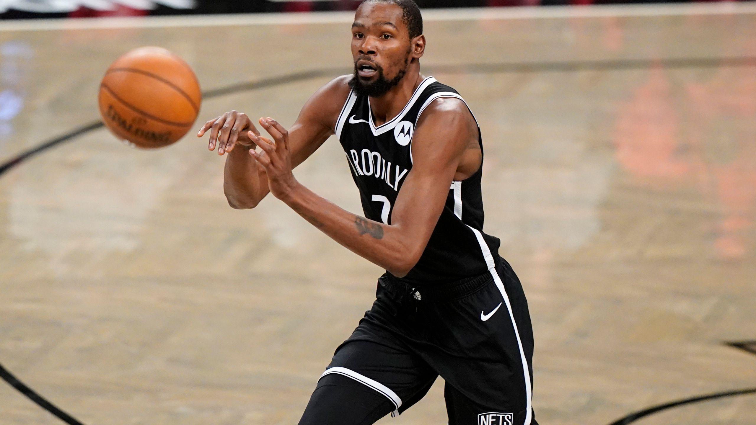 2560x1440 Explosive' Kevin Durant scores 15 in 1st preseason game with Nets