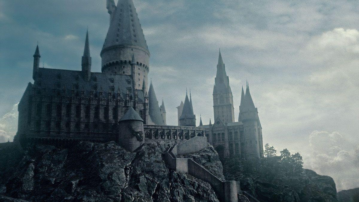 1200x676 List of Synonyms and Antonyms of the Word: hogwarts wallpaper