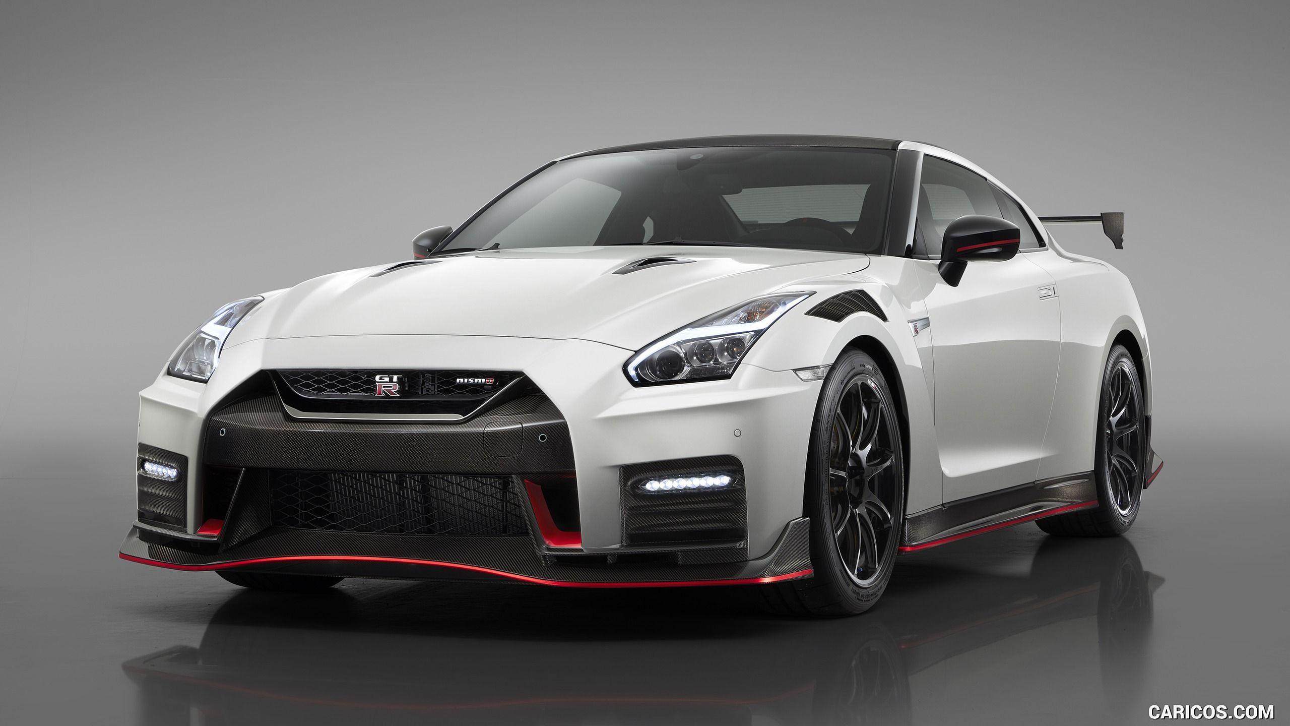 2560x1440 Nissan GT R NISMO Three Quarter. HD Wallpaper