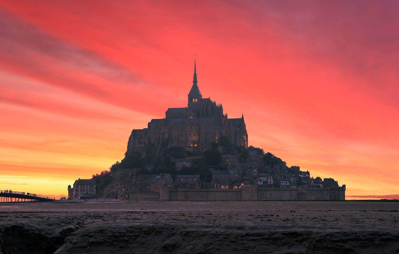 1332x850 Wallpaper the sky, castle, France, glow, The mont Saint Michel image for desktop, section пейзажи