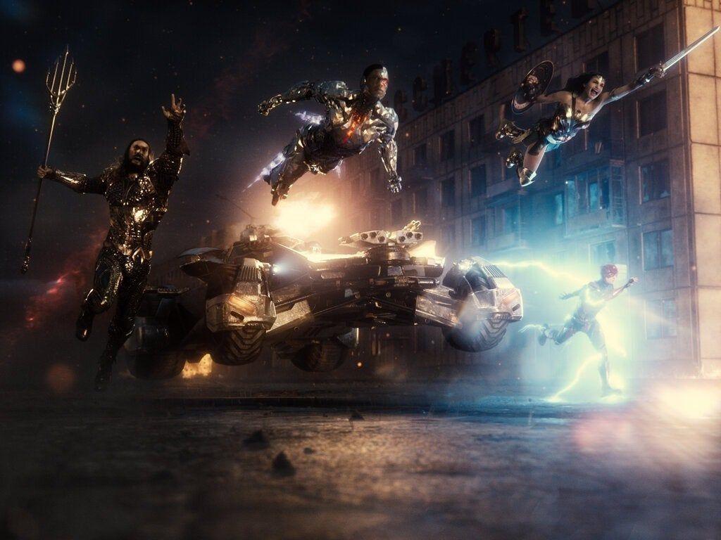 1024x768 Justice League Assembles In Epic New Snyder Cut Photo