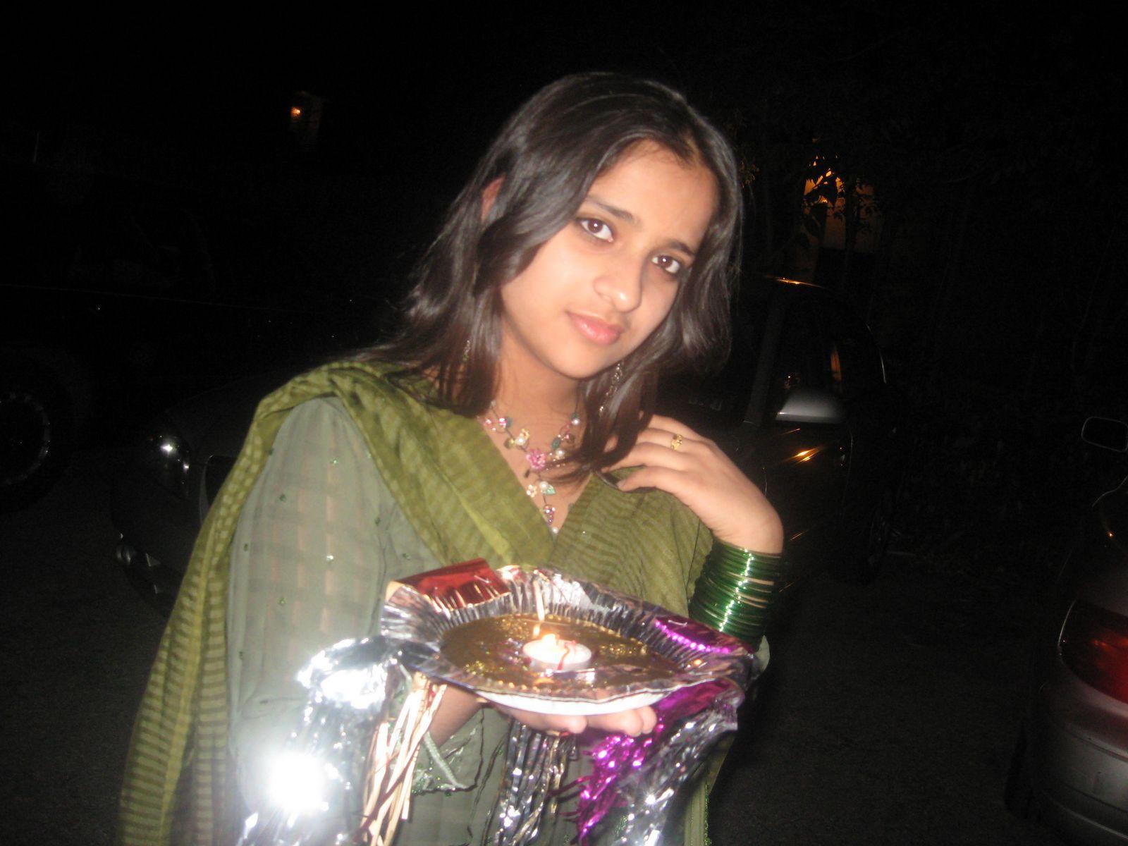 1600x1200 Wallpaper Pakistani Girls Dasci Grill Full Fat Mujra