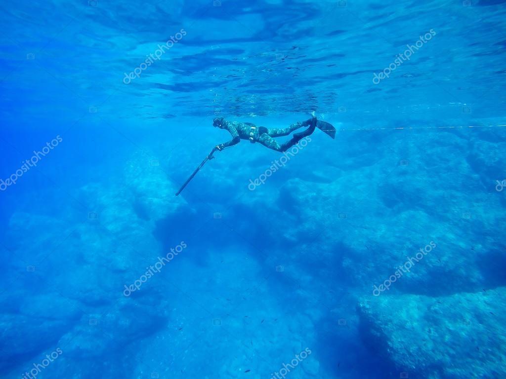 1024x768 Freediver Spearfishing Sport Wallpaper & Background Download