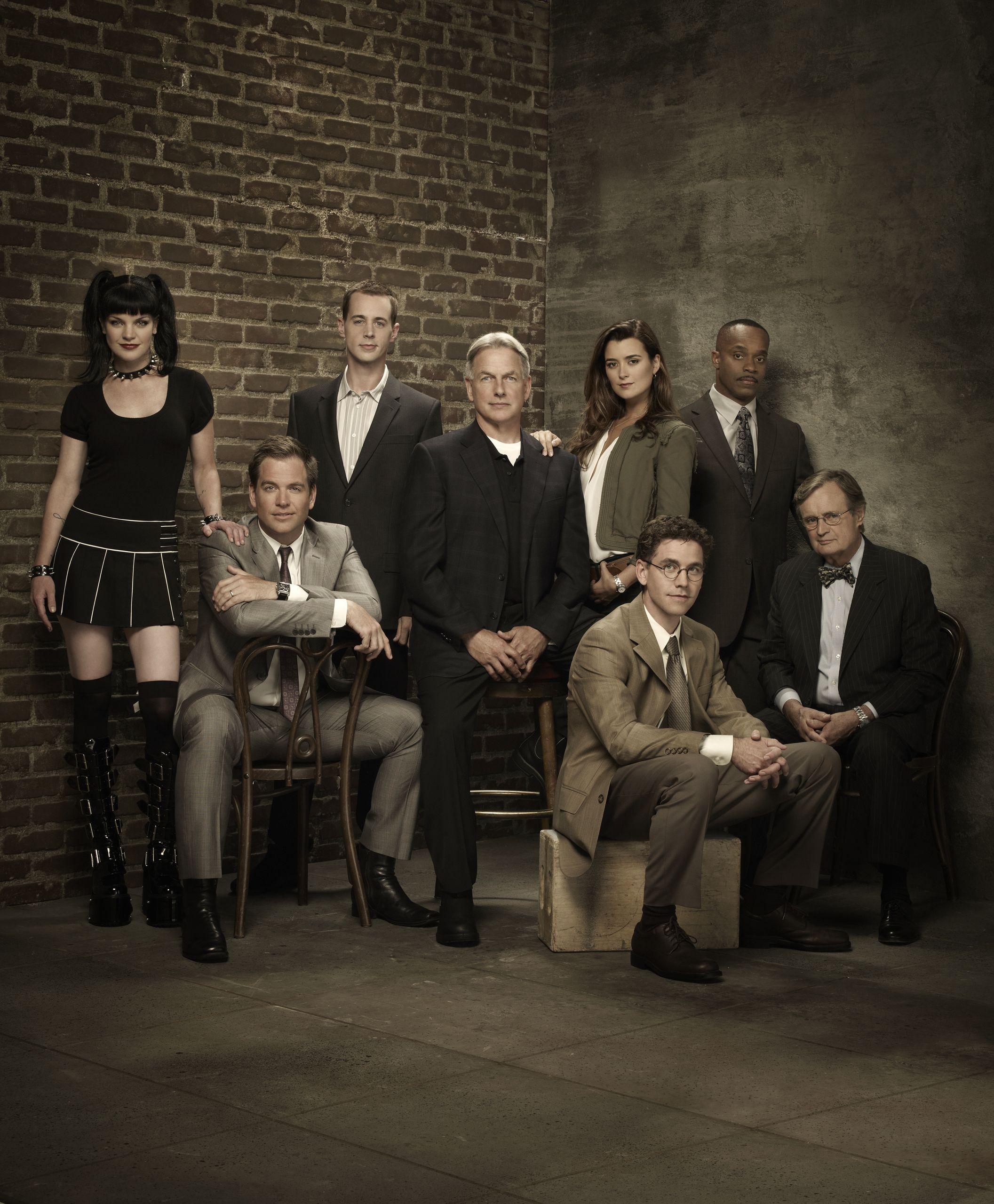 2113x2560 Desktop Wallpaper Ncis Cast #h760727. TV HD Image
