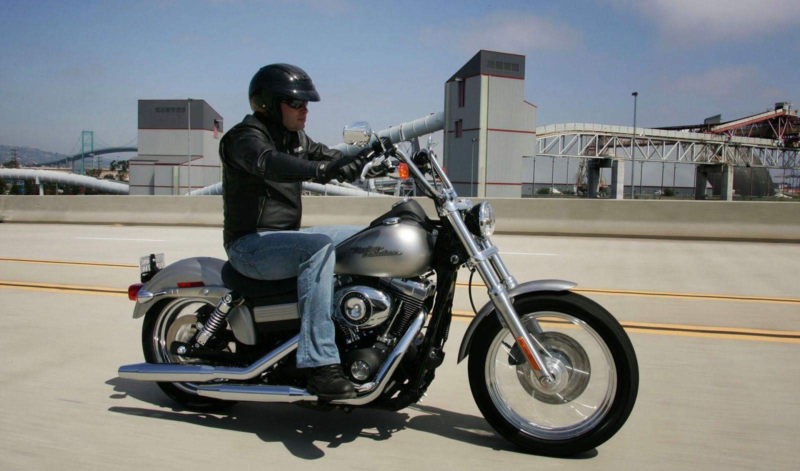 1600x942 Bike Wallpaper: Harley Davidson Dyna Motorcycle HD Wallpaper