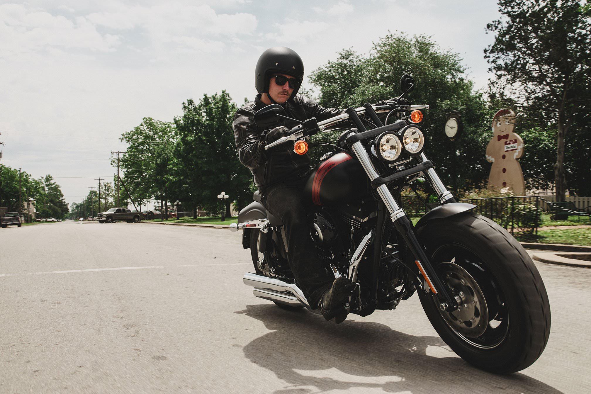 2016x1344 Harley Davidson Fat Bob Wallpaper