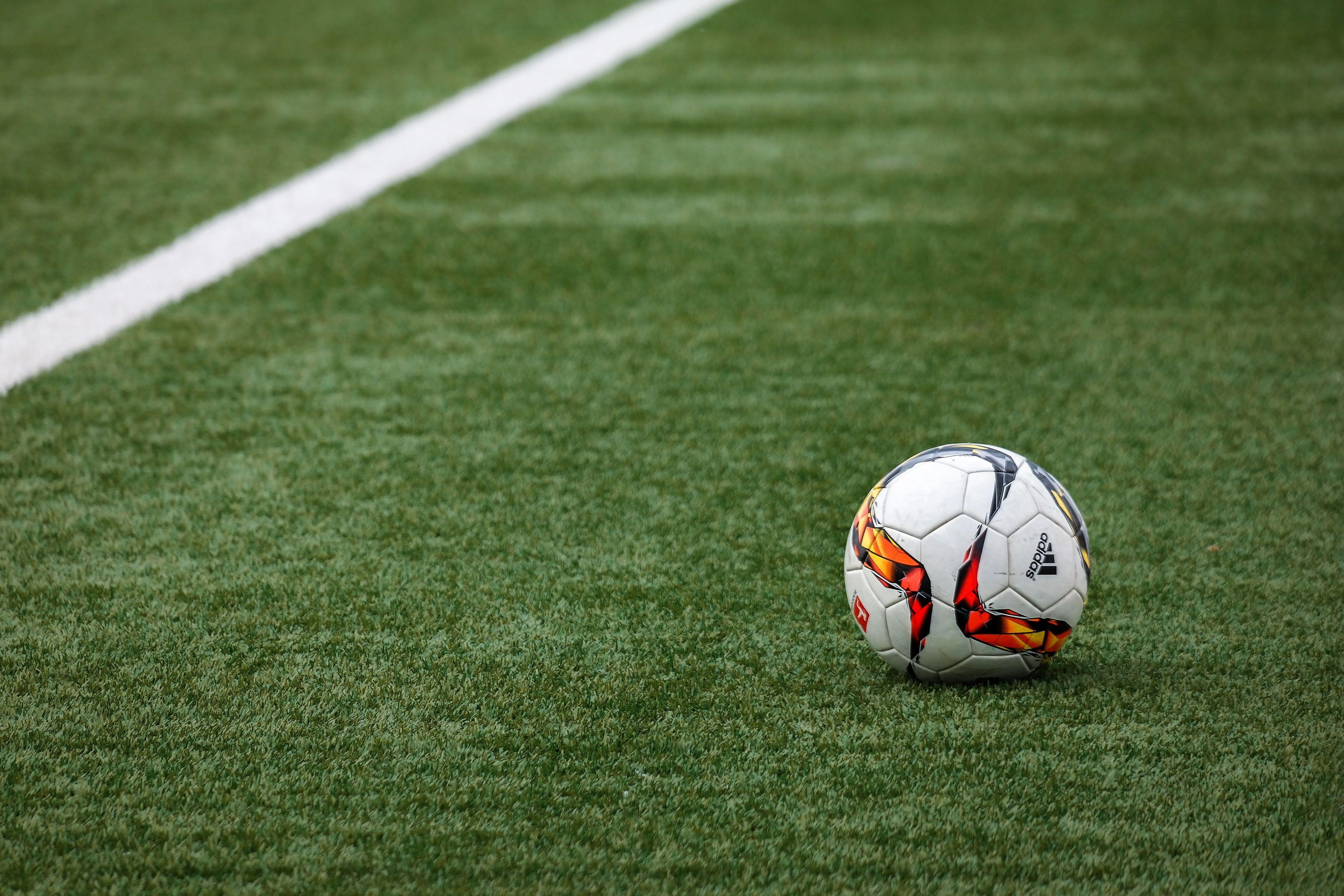 3840x2560 Football 4K. Soccer, Soccer tips, Football