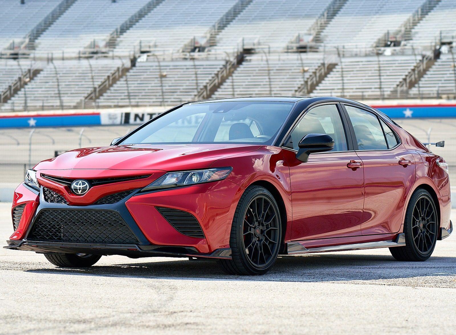 1600x1174 Toyota Camry TRD Wallpaper (HD Image)