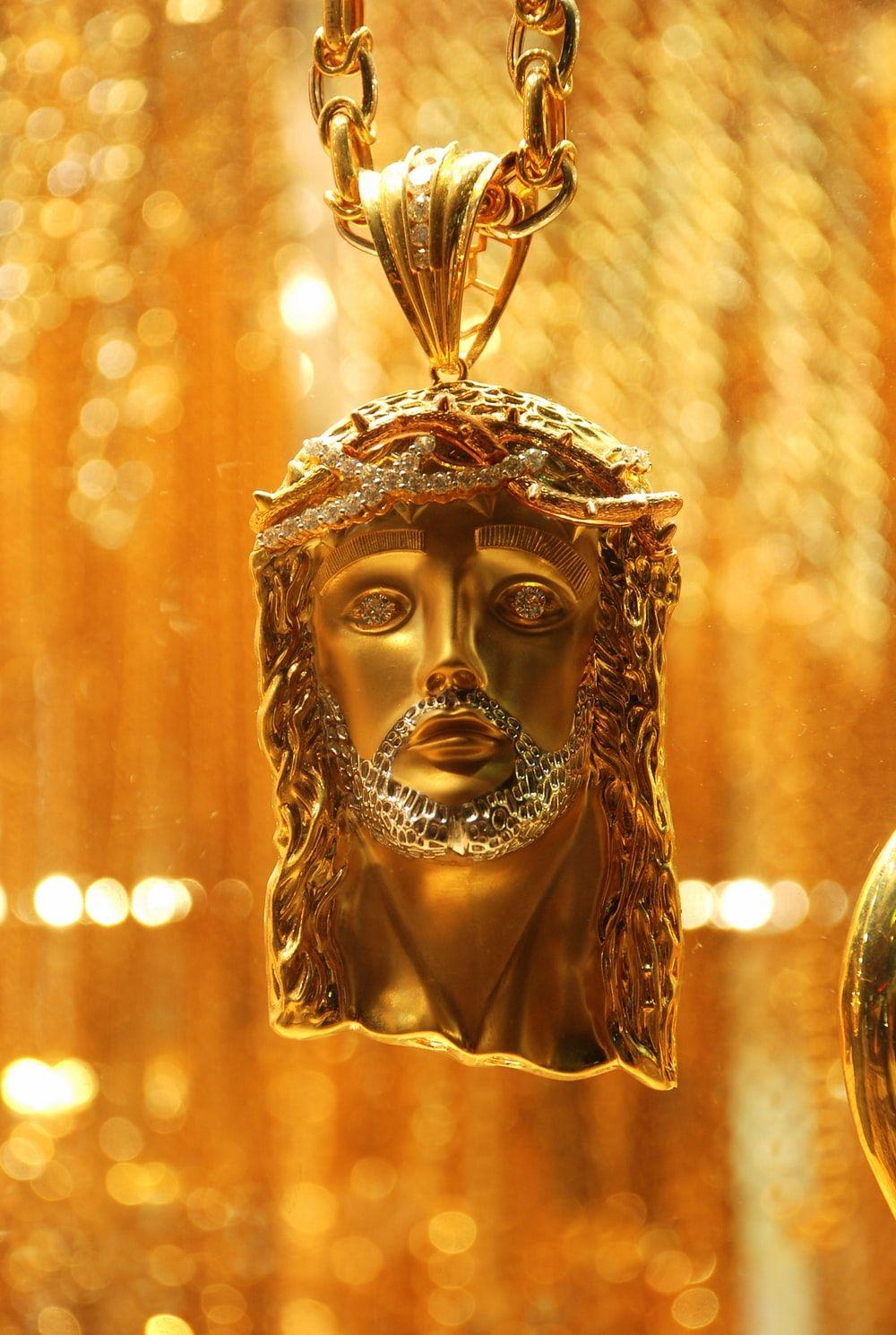 1000x1490 Gold Colored Jesus Christ Pendant Photo