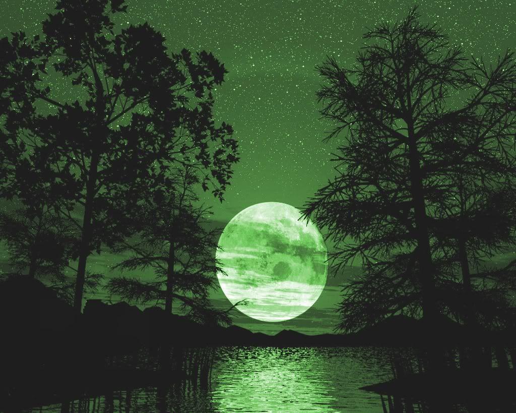 1024x819 Green Moon Wallpaper