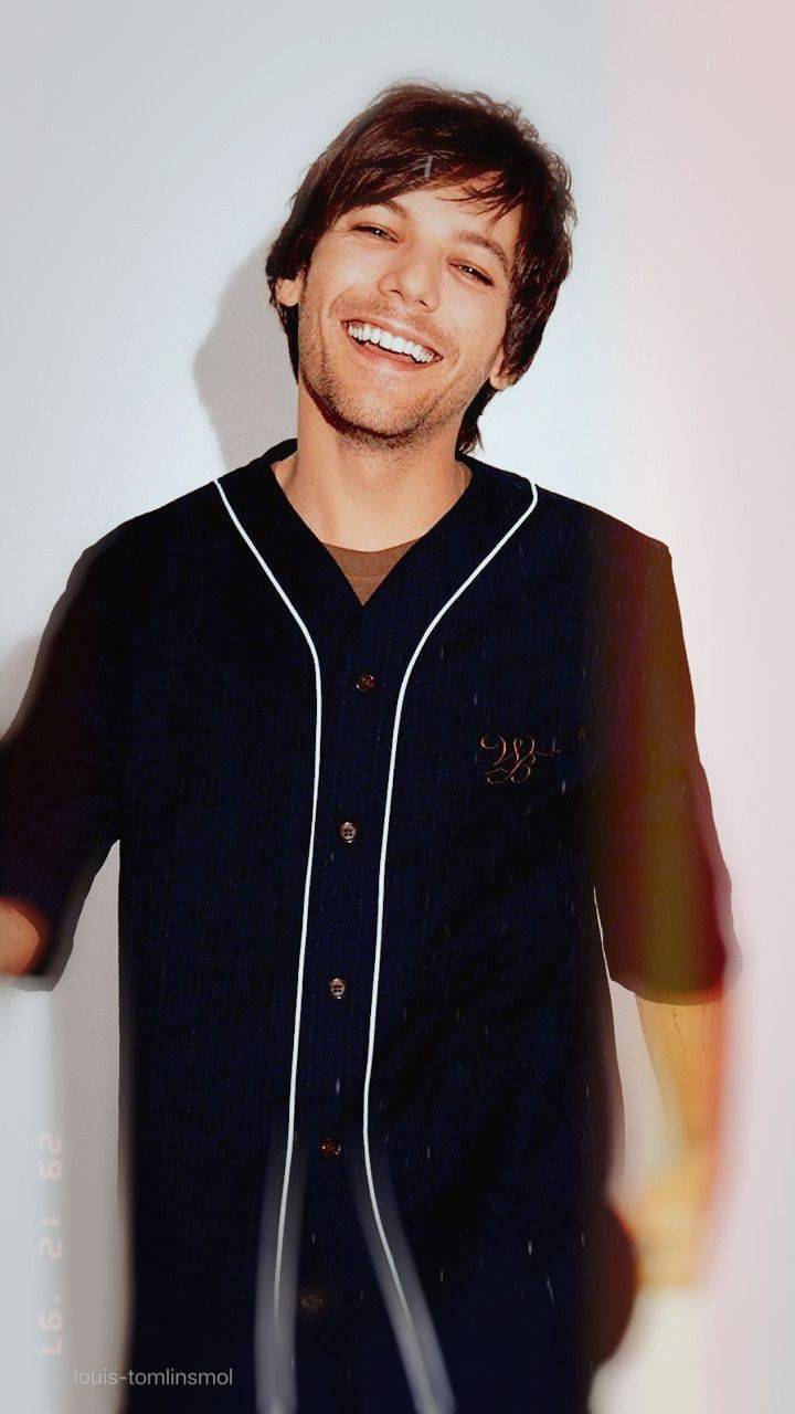 720x1280 LOUIS TOMLINSON wallpaper