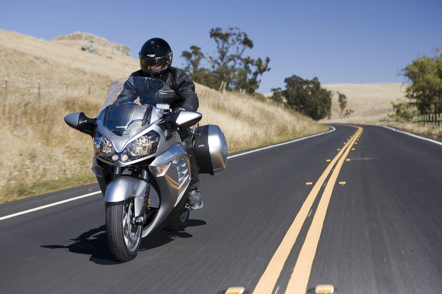 1680x1120 Kawasaki Concours 14 ABS g wallpaperx1120