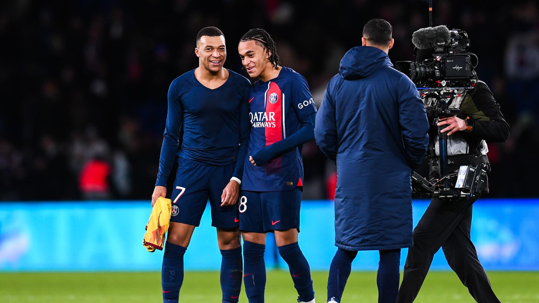 2048x1152 An unforgettable night in Paris for the Mbappe family Sports News From All Over the World