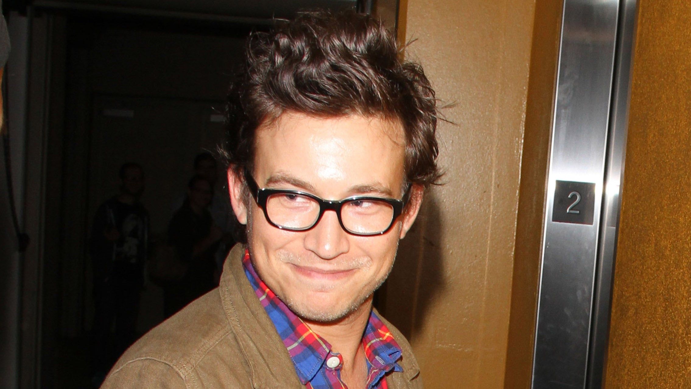 2270x1277 Jonathan Taylor Thomas Photographed for First Time in Years