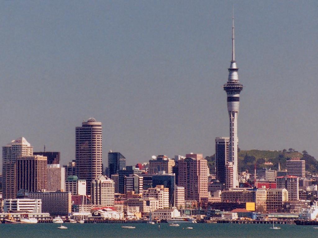 1024x768 New Zealand Cities wallpaper