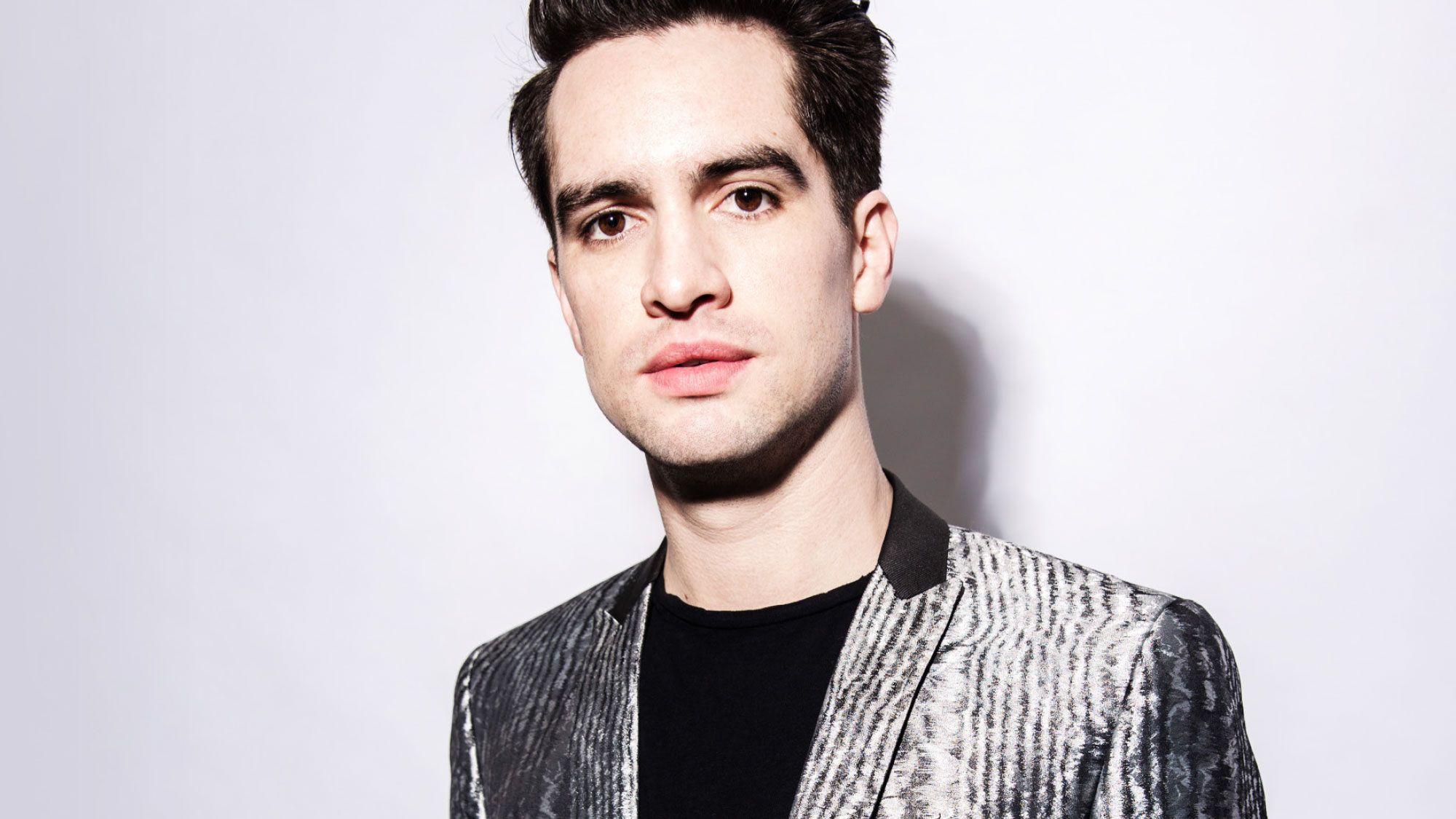2000x1125 Brendon Urie Background