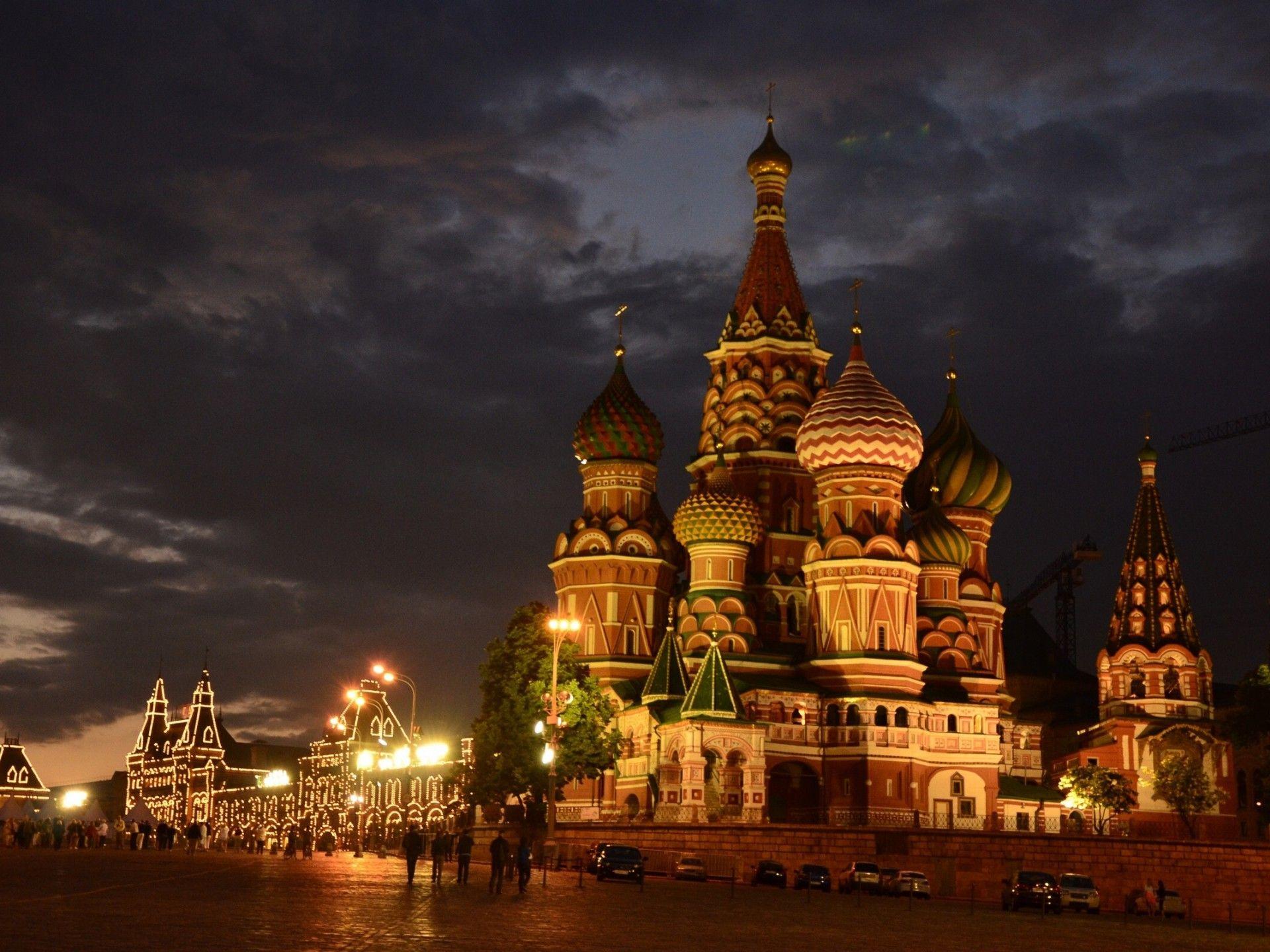 1920x1440 Moscow Russia St Basil's Cathedral Red Square Night City Temple Cathedral Wallpaper Background :