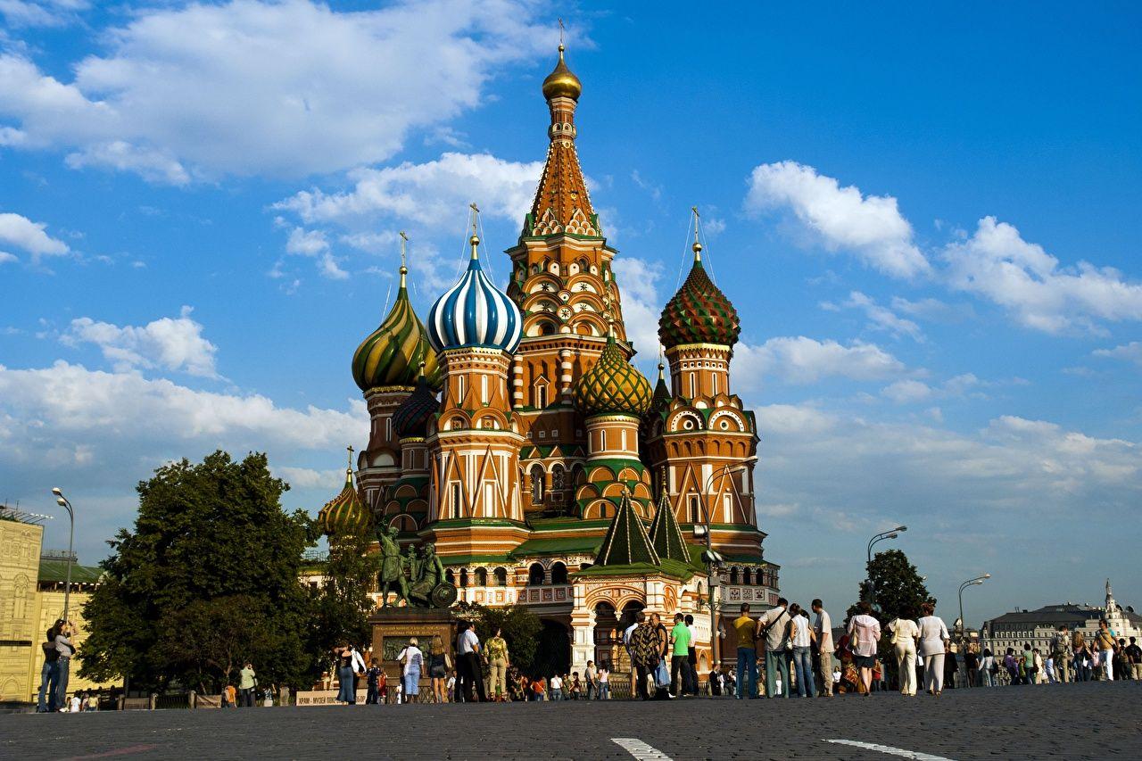 1280x853 Wallpaper Moscow Russia Monuments St. Basil's Cathedral Dome People