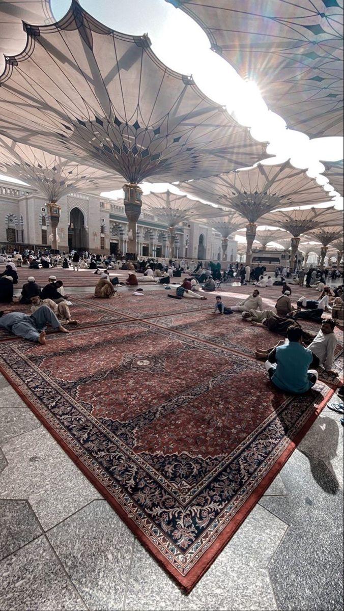676x1200 Pin oleh زهرا di Makah. Arsitektur islami, Mekah, Kolase foto