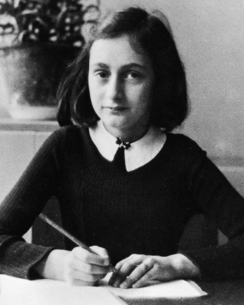 794x992 Company pulls Anne Frank Halloween costume from website amid backlash